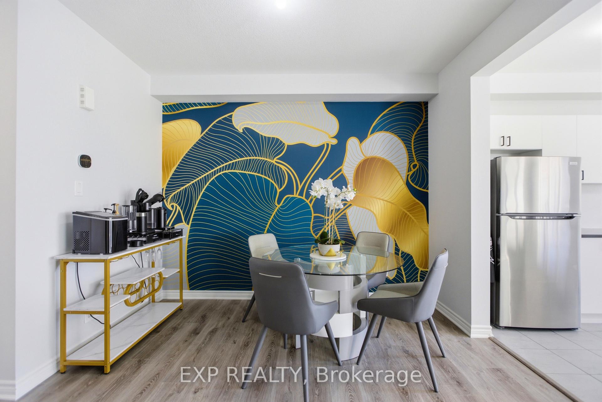 Photo 5 of 44 Lentago Avenue, Ottawa, Barrhaven - Half Moon Bay — HOMEH