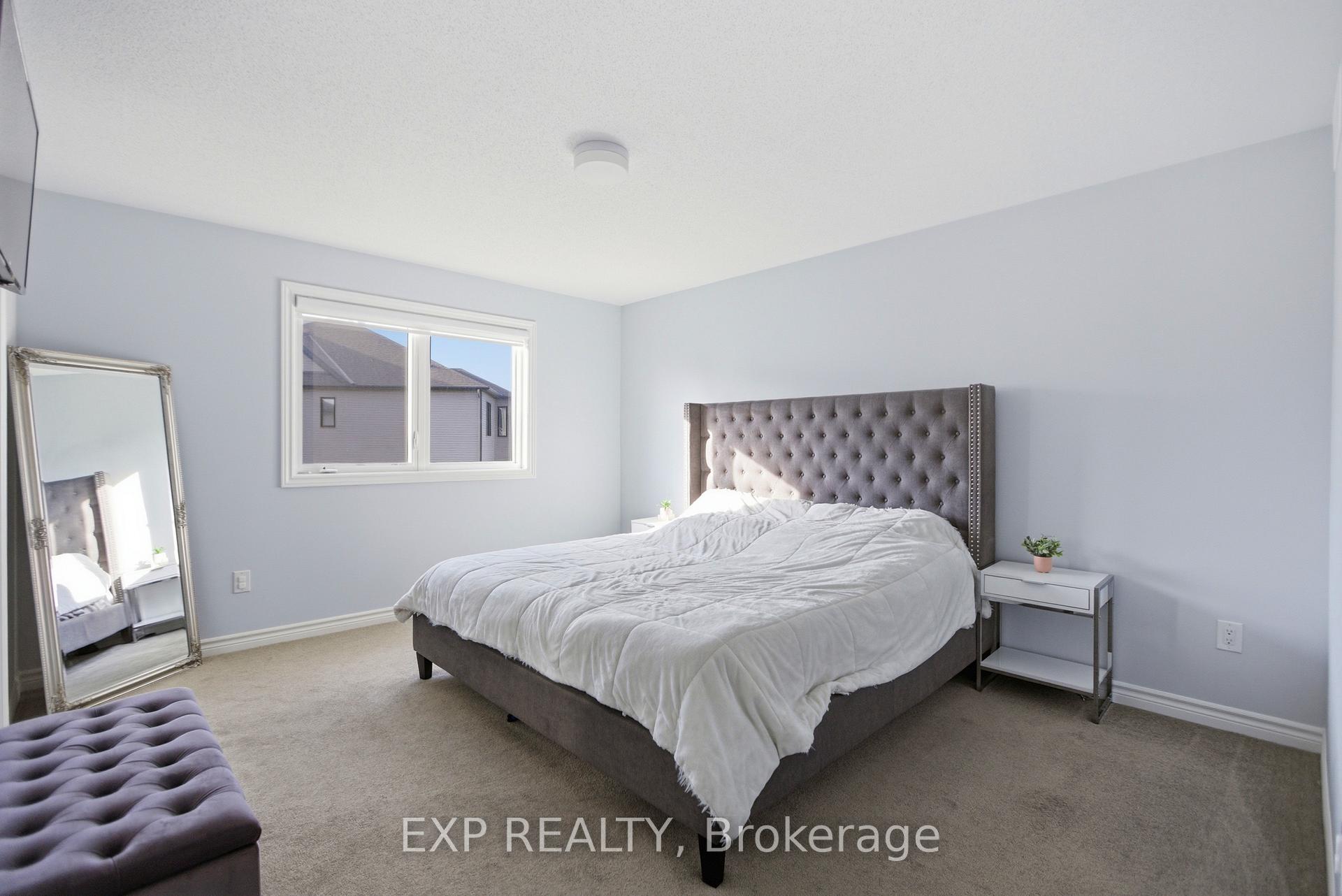 Photo 13 of 44 Lentago Avenue, Ottawa, Barrhaven - Half Moon Bay — HOMEH