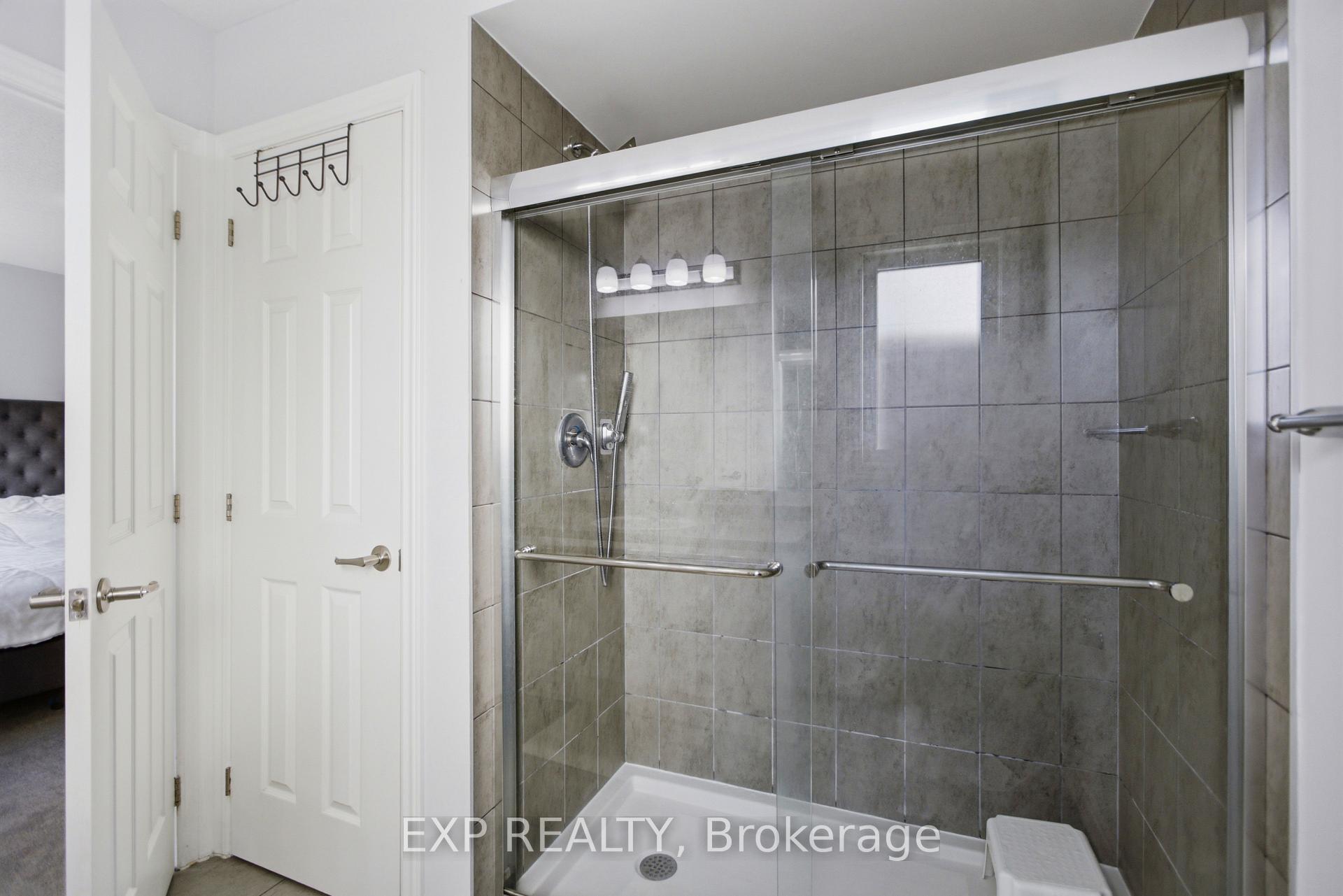 Photo 16 of 44 Lentago Avenue, Ottawa, Barrhaven - Half Moon Bay — HOMEH