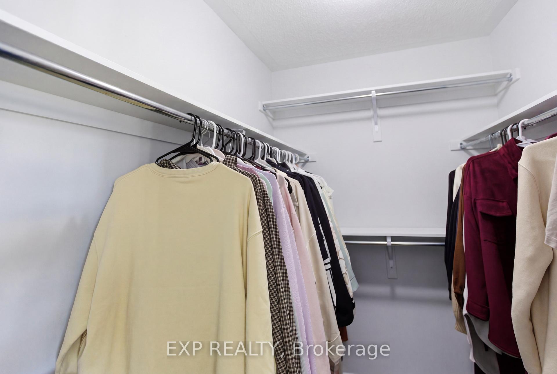 Photo 17 of 44 Lentago Avenue, Ottawa, Barrhaven - Half Moon Bay — HOMEH