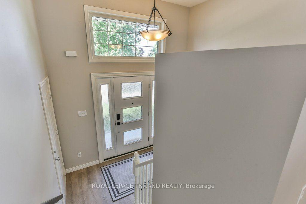 Photo 6 of 1840 Marconi Boulevard, London, East I — HOMEH