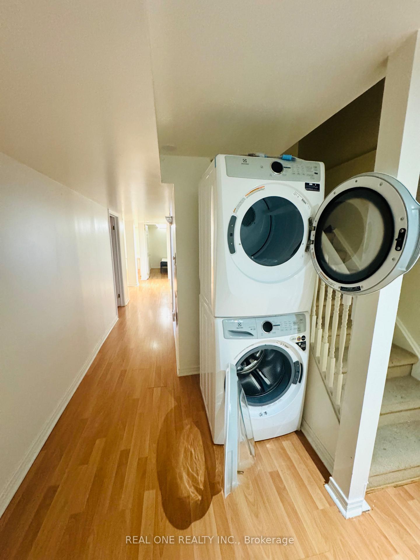 Photo 10 of Unit Basement, 50 Laguna Crescent, Markham, Middlefield — HOMEH
