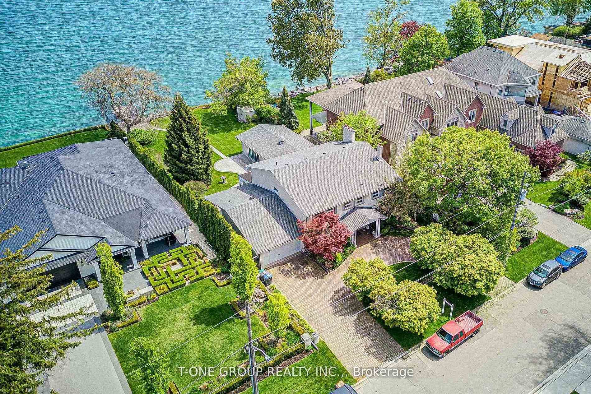 Photo 13 of 120 Cumberland Drive, Mississauga, Port Credit — HOMEH