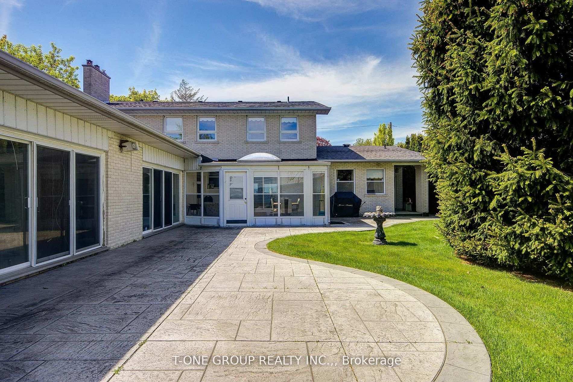 Photo 22 of 120 Cumberland Drive, Mississauga, Port Credit — HOMEH