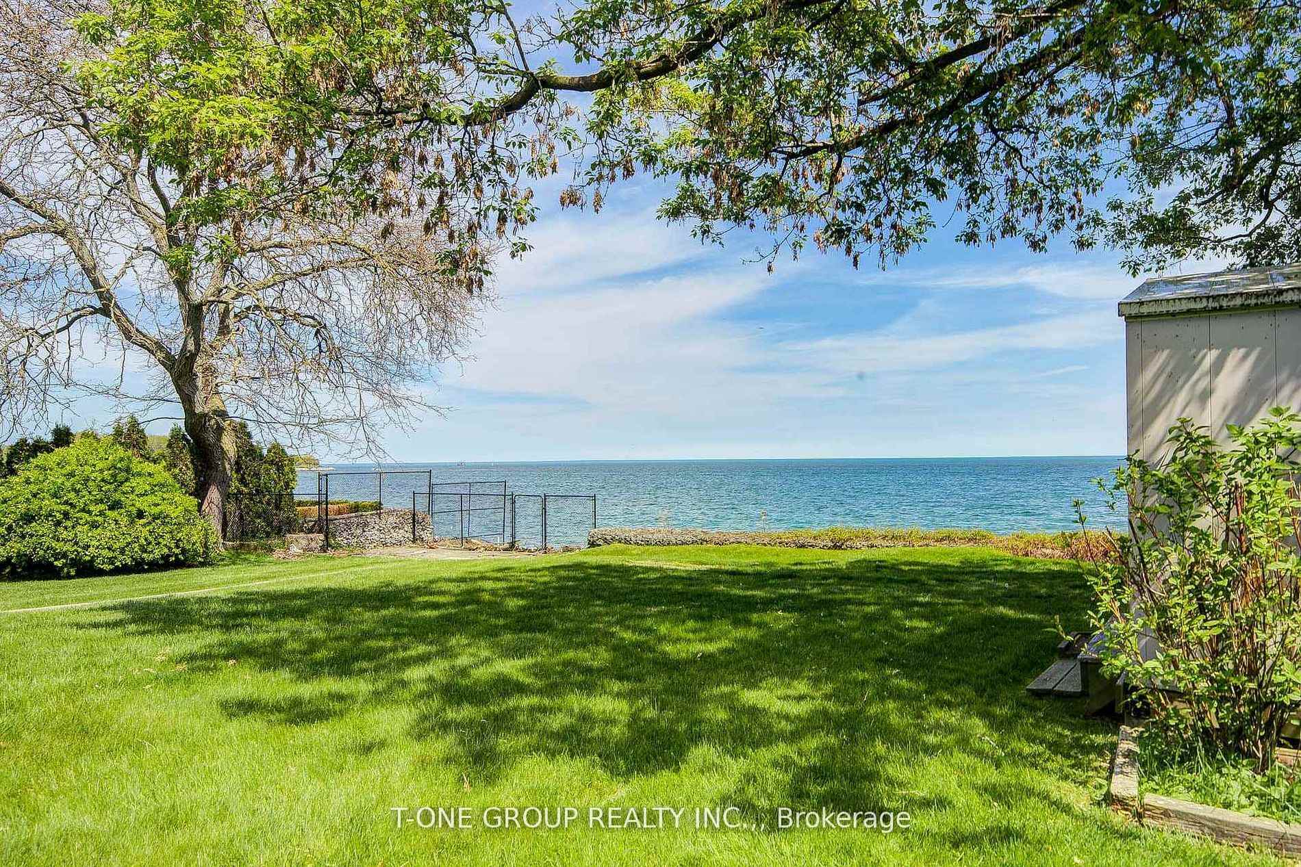 Photo 25 of 120 Cumberland Drive, Mississauga, Port Credit — HOMEH