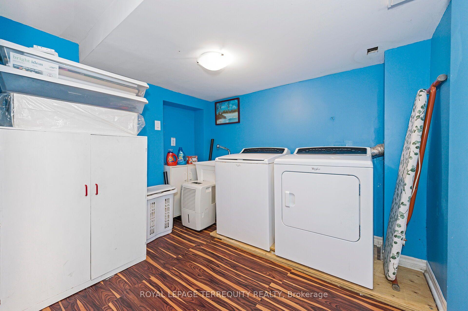 Photo 20 of 2307 Lawrence Avenue W, Etobicoke, Humber Heights — HOMEH
