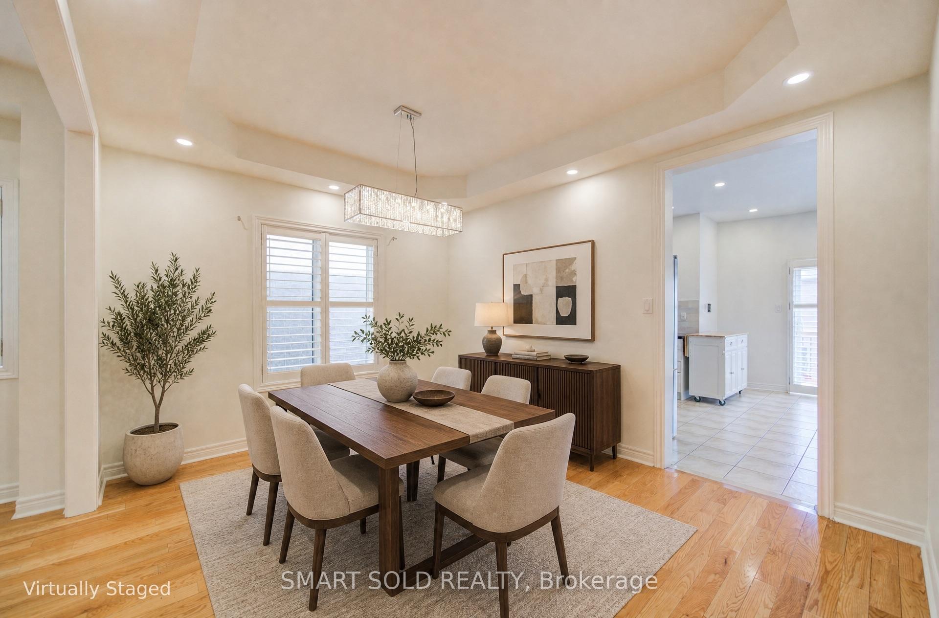 Photo 9 of 39 Schuster Lane, Vaughan, Patterson — HOMEH