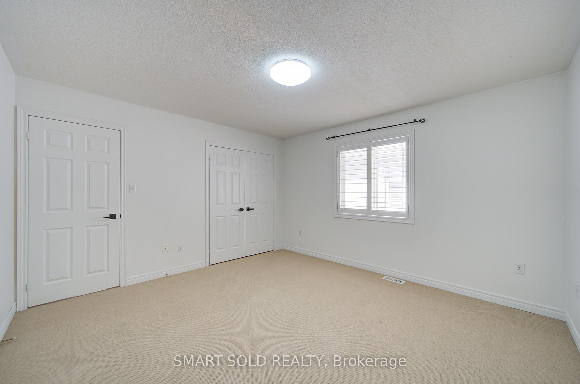 Photo 23 of 39 Schuster Lane, Vaughan, Patterson — HOMEH