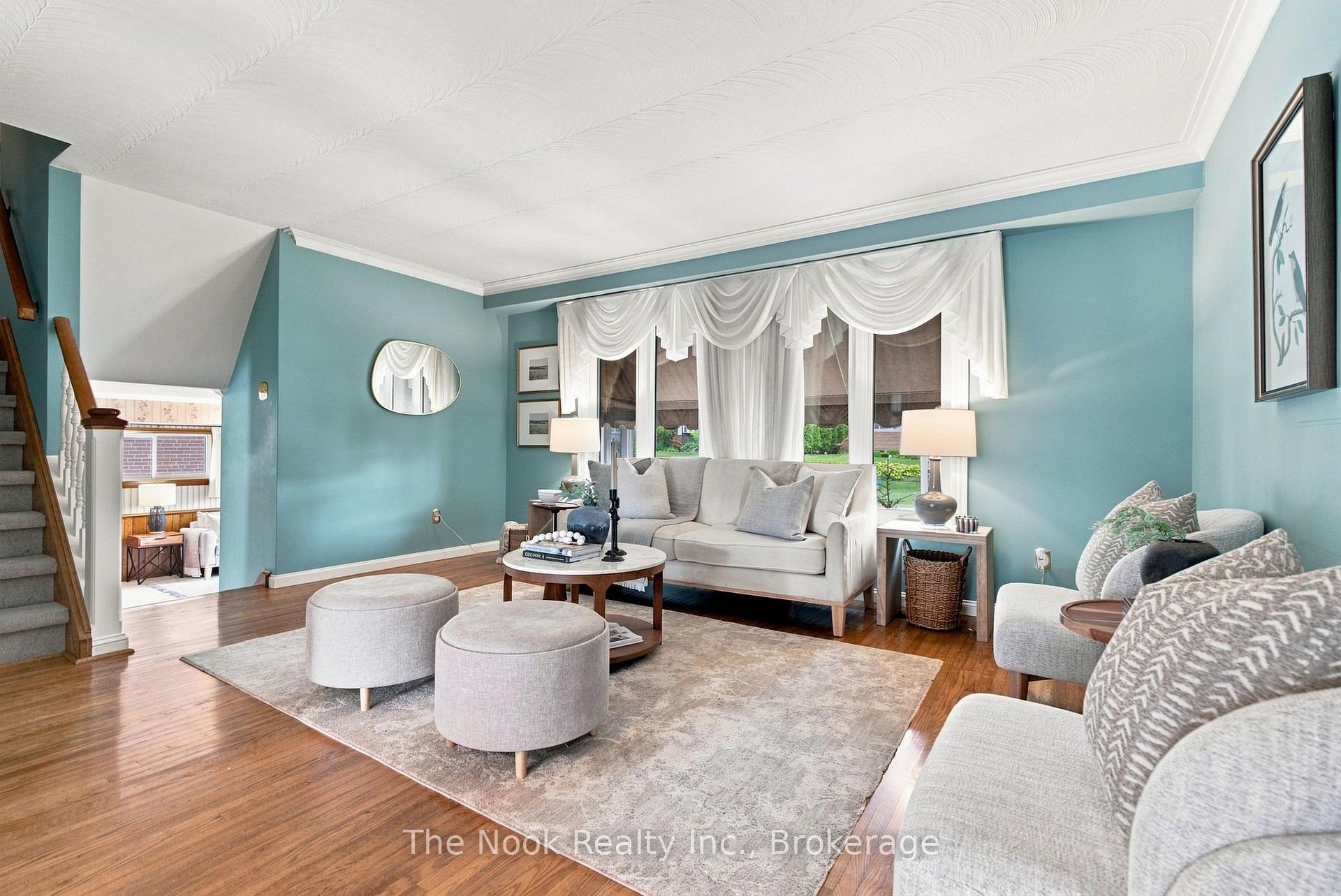 Photo 7 of 110 Bowman Avenue, Whitby, Blue Grass Meadows — HOMEH