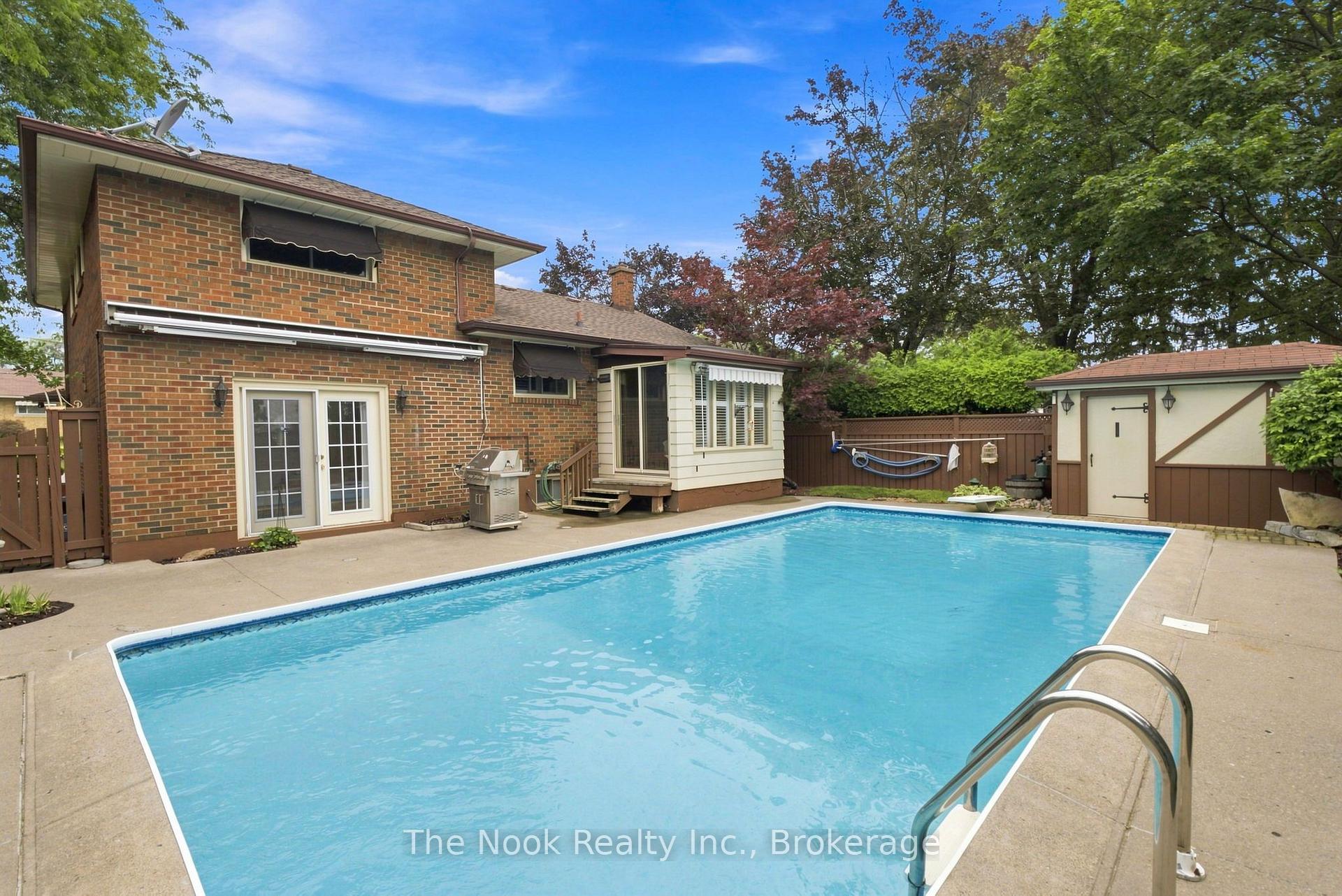 Photo 37 of 110 Bowman Avenue, Whitby, Blue Grass Meadows — HOMEH