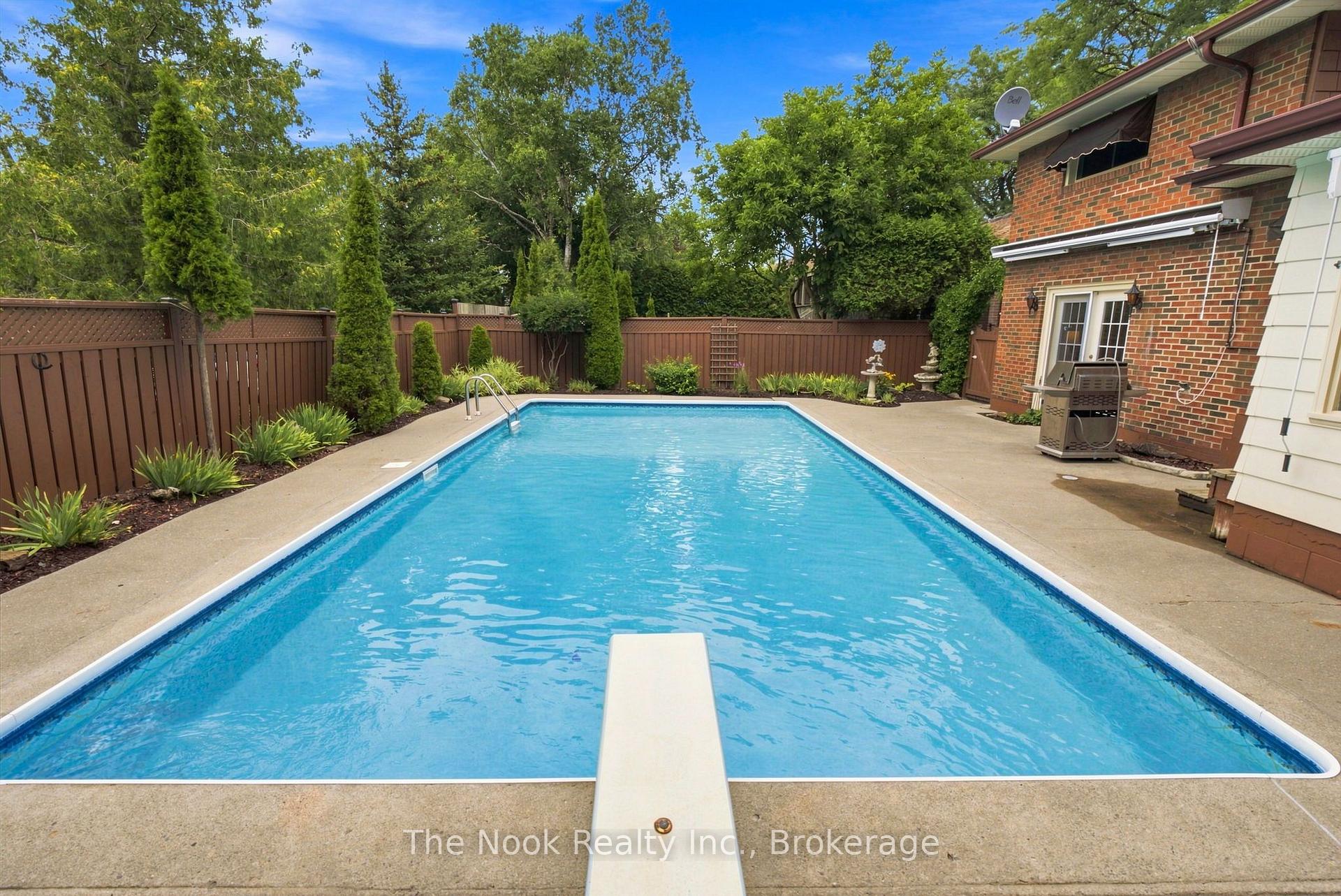 Photo 39 of 110 Bowman Avenue, Whitby, Blue Grass Meadows — HOMEH