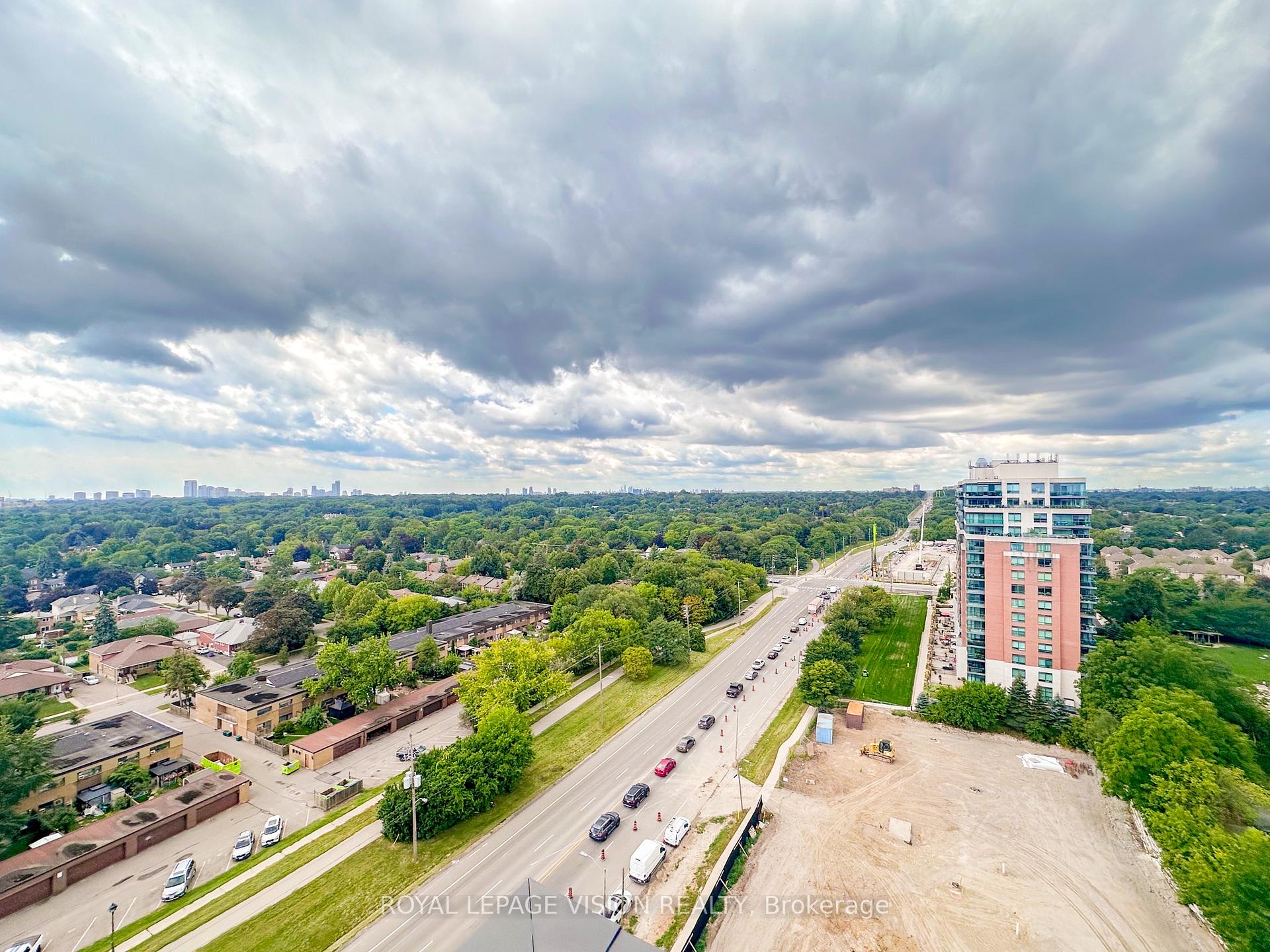 Front of Unit 1411, 4010 Eglinton Avenue W