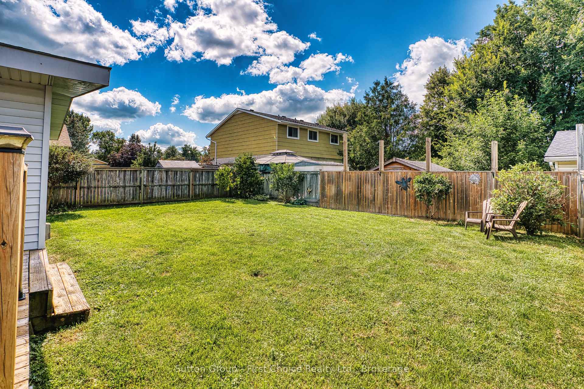 Photo 25 of 68 Kathryn Crescent, Stratford — HOMEH