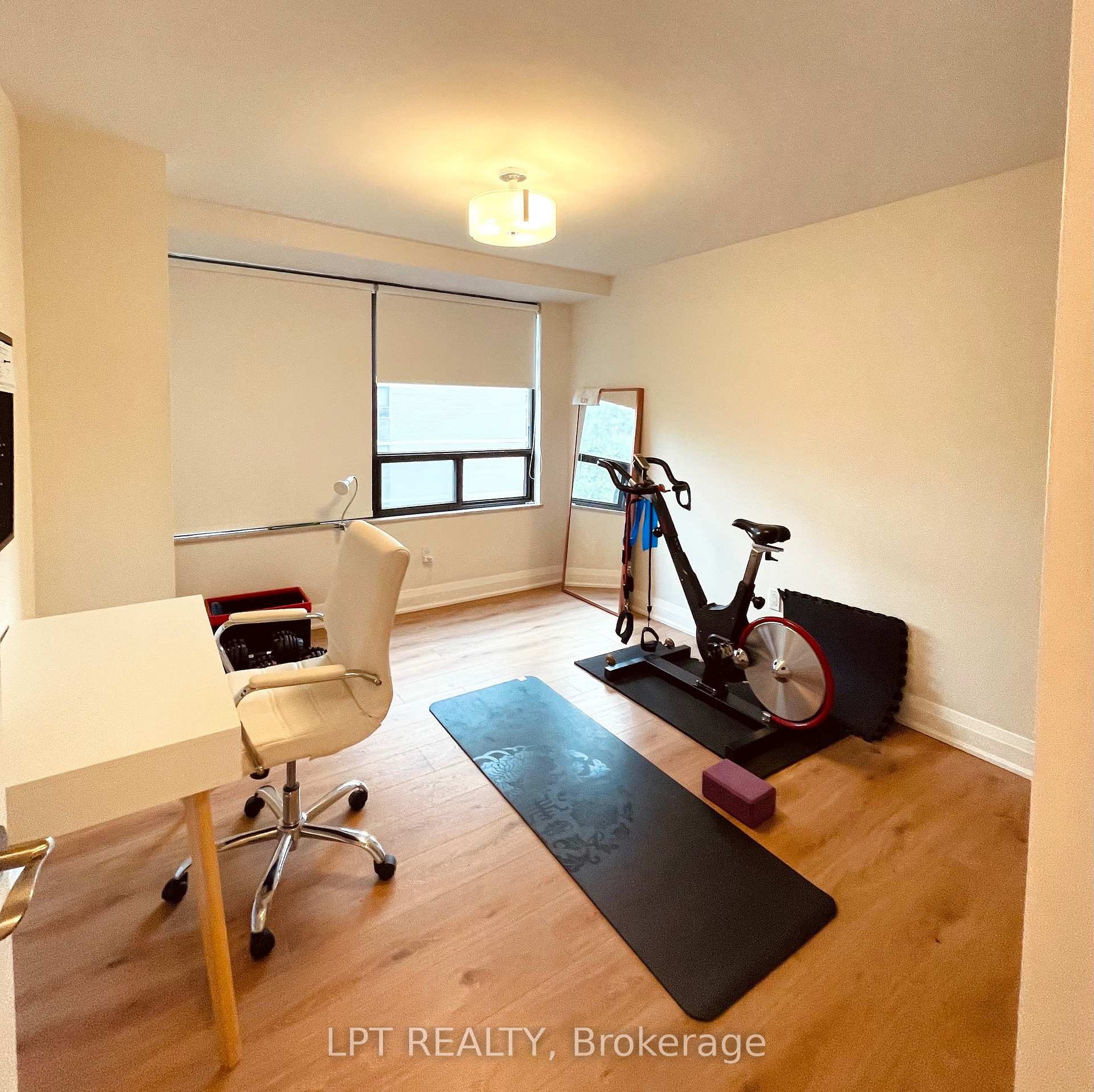 Photo 15 of Unit 402, 22 Shallmar Boulevard, Toronto, Forest Hill North — HOMEH