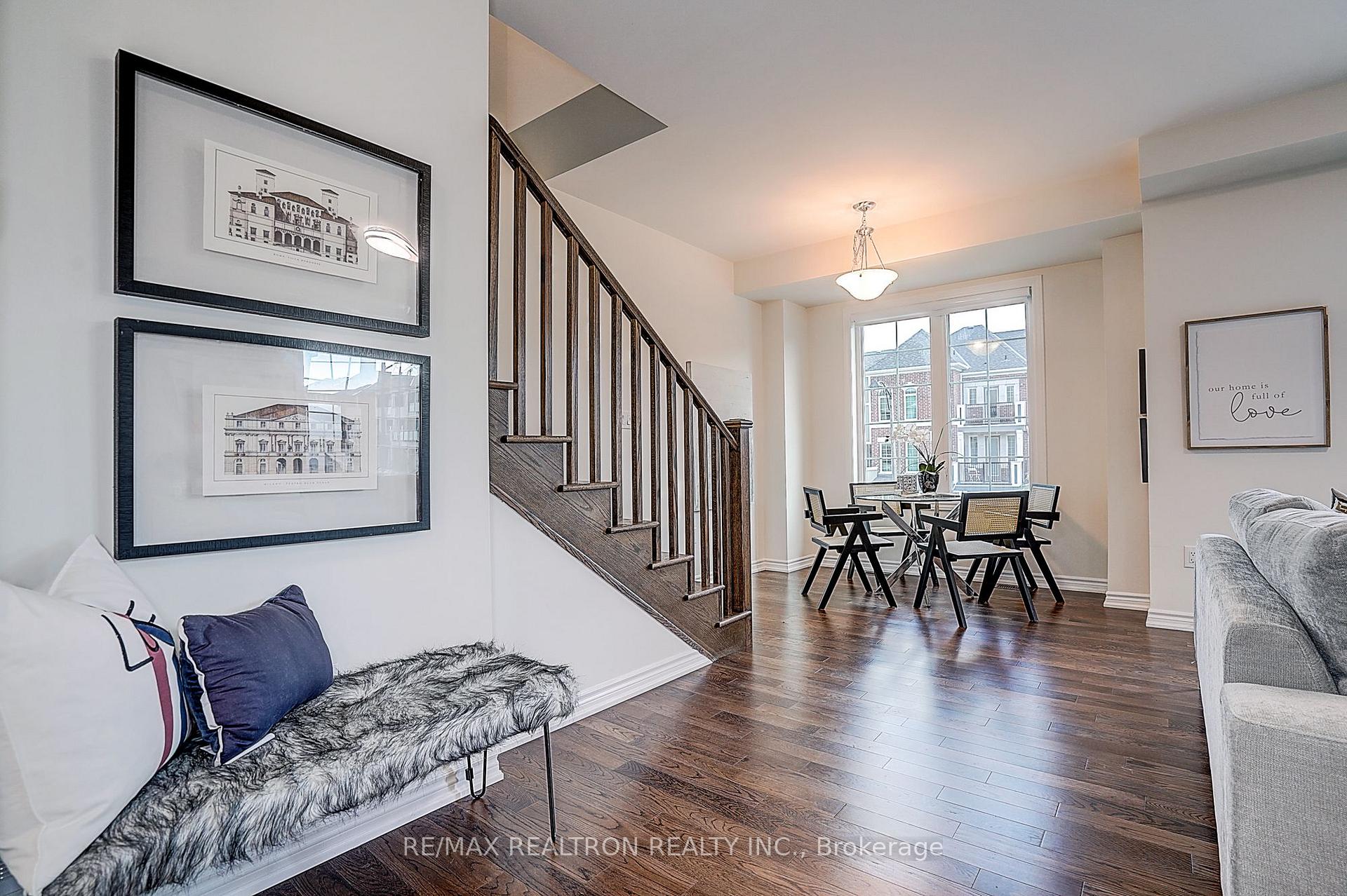 Photo 19 of 24 Thomas Frisby Jr Crescent, Markham, Victoria Square — HOMEH