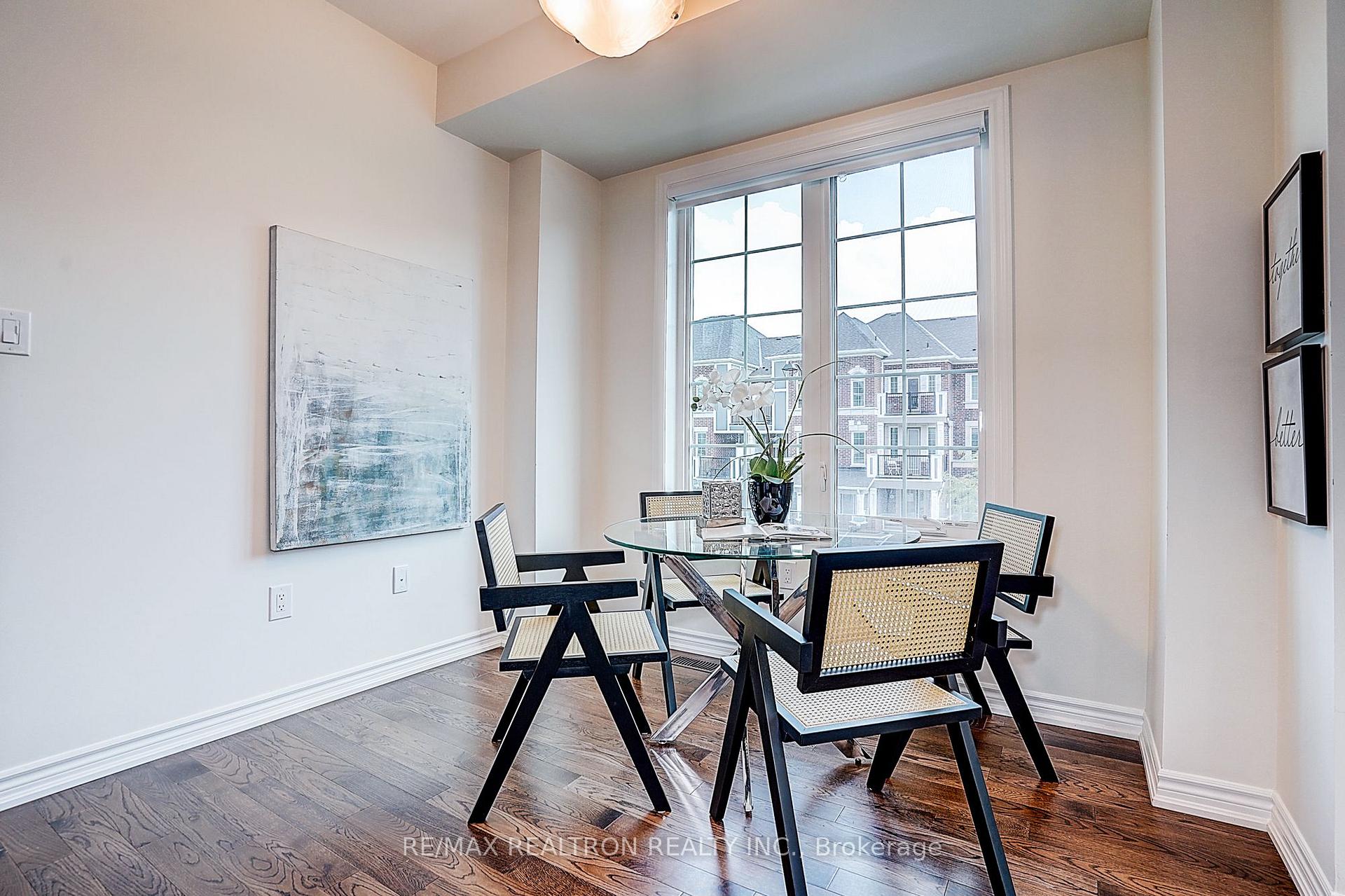 Photo 20 of 24 Thomas Frisby Jr Crescent, Markham, Victoria Square — HOMEH