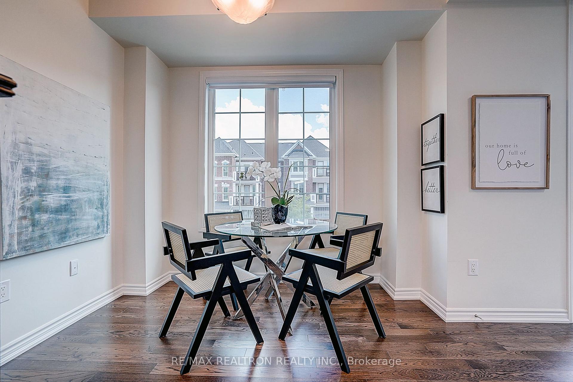 Photo 21 of 24 Thomas Frisby Jr Crescent, Markham, Victoria Square — HOMEH