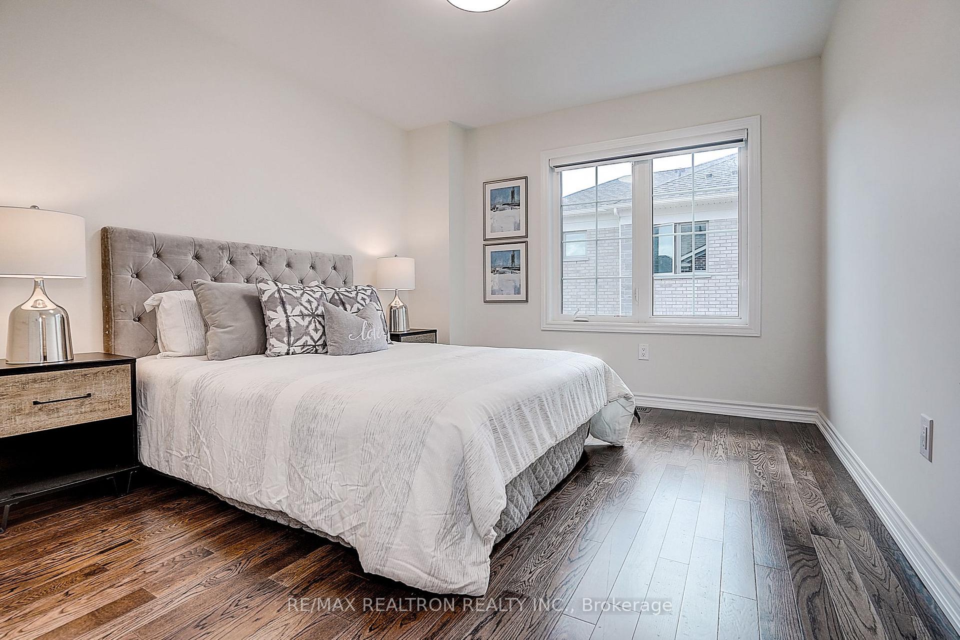 Photo 29 of 24 Thomas Frisby Jr Crescent, Markham, Victoria Square — HOMEH