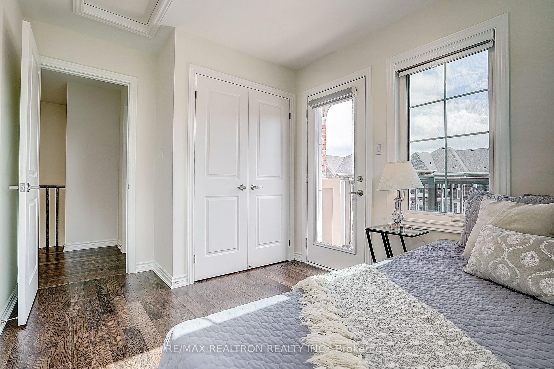 Photo 38 of 24 Thomas Frisby Jr Crescent, Markham, Victoria Square — HOMEH