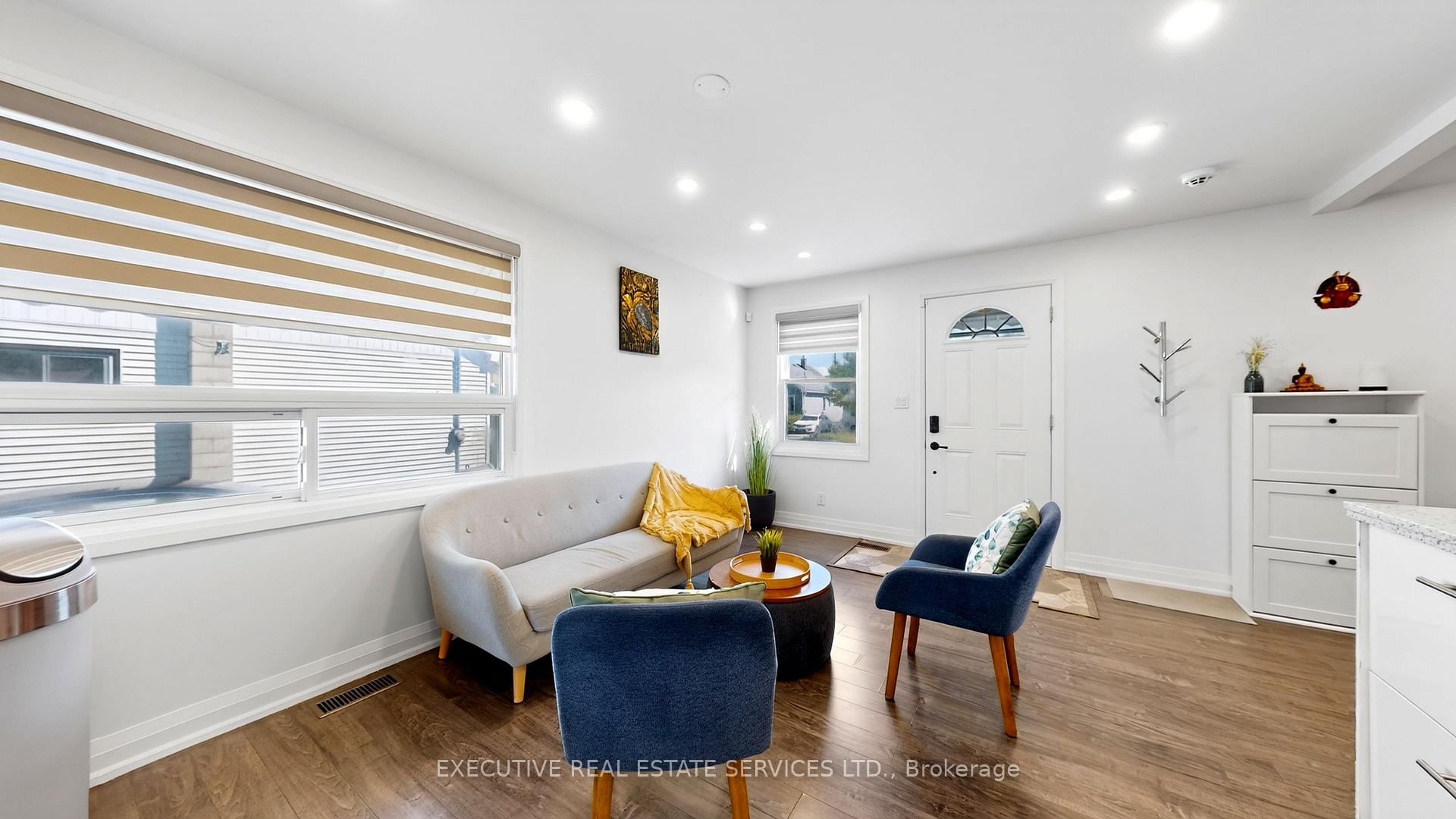 Photo 6 of 38 Parker Street, St. Catharines, Western Hill — HOMEH