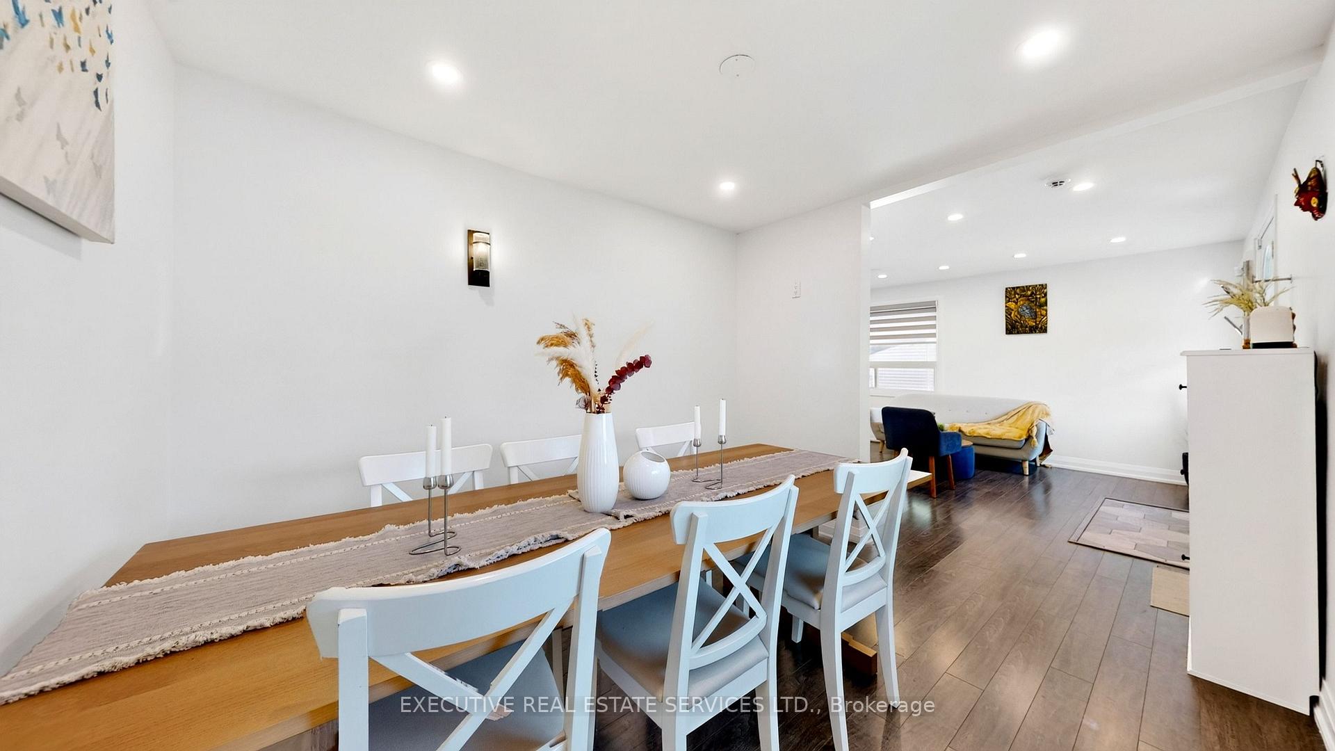Photo 8 of 38 Parker Street, St. Catharines, Western Hill — HOMEH