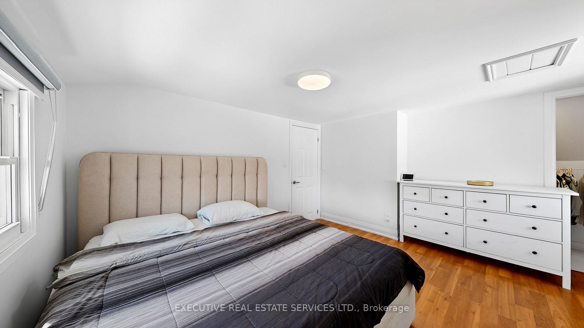Photo 20 of 38 Parker Street, St. Catharines, Western Hill — HOMEH