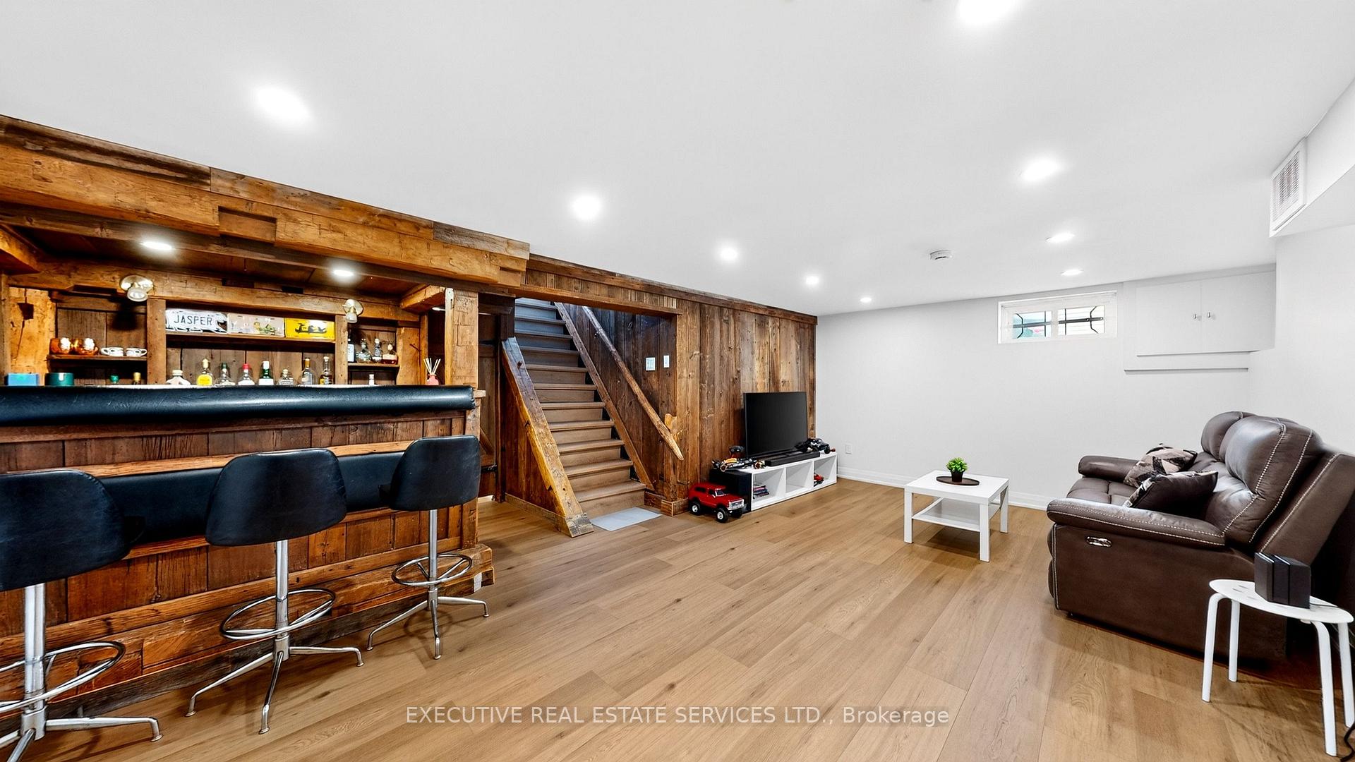 Photo 31 of 38 Parker Street, St. Catharines, Western Hill — HOMEH