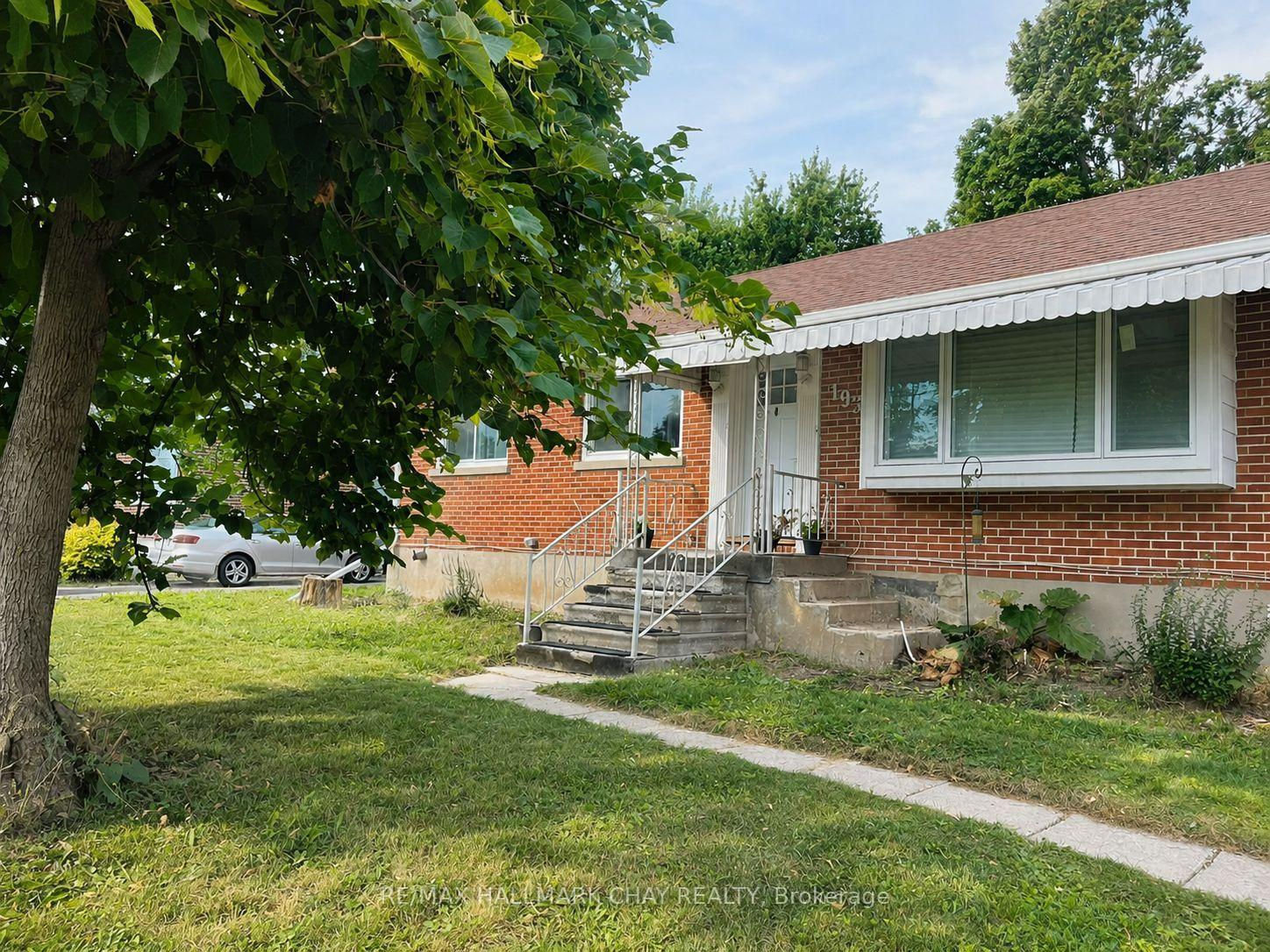 Photo 1 of 193 St Vincent Street, Barrie, Wellington — HOMEH