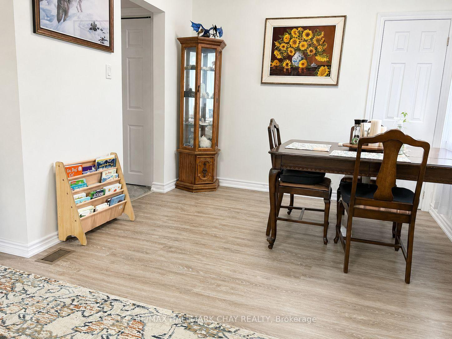 Photo 5 of 193 St Vincent Street, Barrie, Wellington — HOMEH