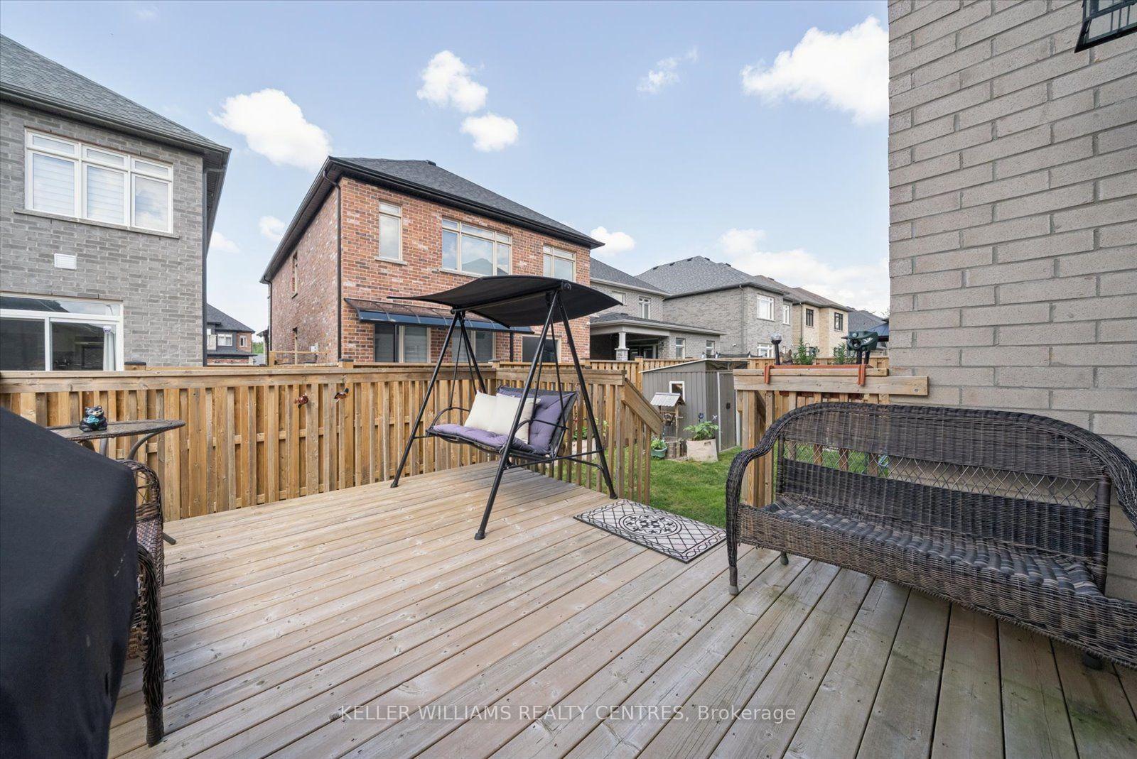 Photo 33 of 41 Mabern Street, Barrie, Rural Barrie Southwest — HOMEH