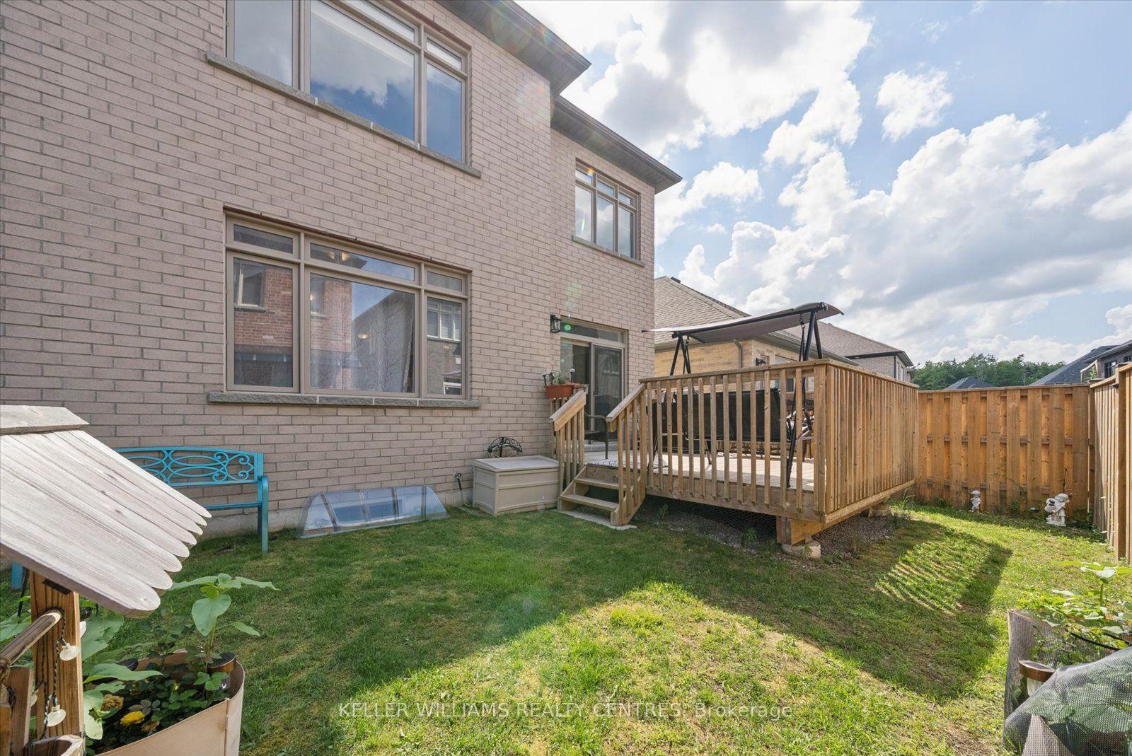 Photo 35 of 41 Mabern Street, Barrie, Rural Barrie Southwest — HOMEH