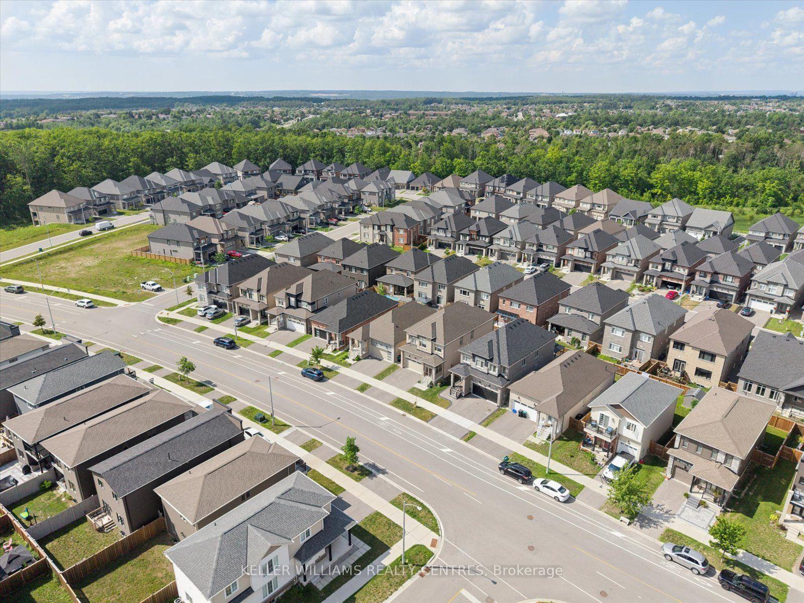 Photo 40 of 41 Mabern Street, Barrie, Rural Barrie Southwest — HOMEH