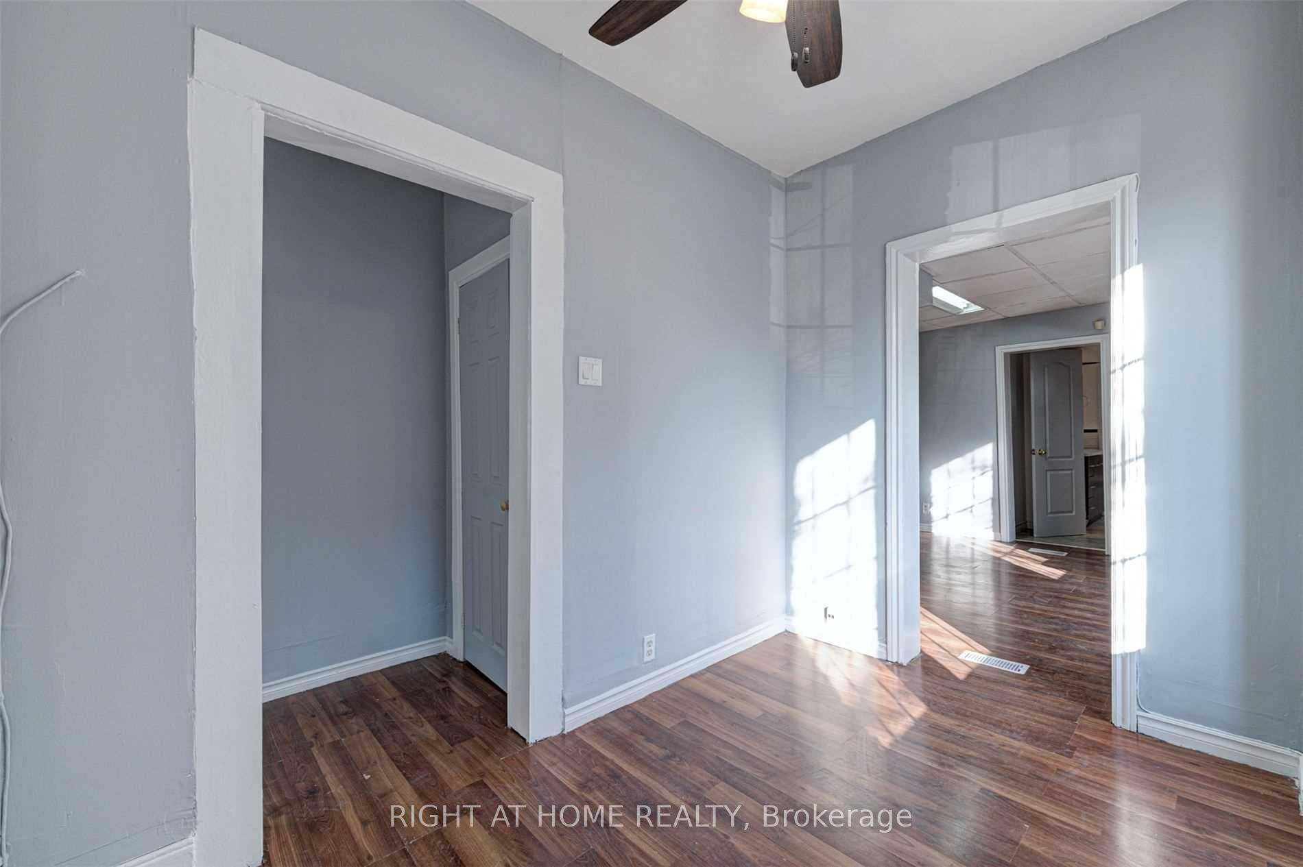 Photo 10 of Unit Main Fl, 5 William Street, Brampton, Queen Street Corridor — HOMEH