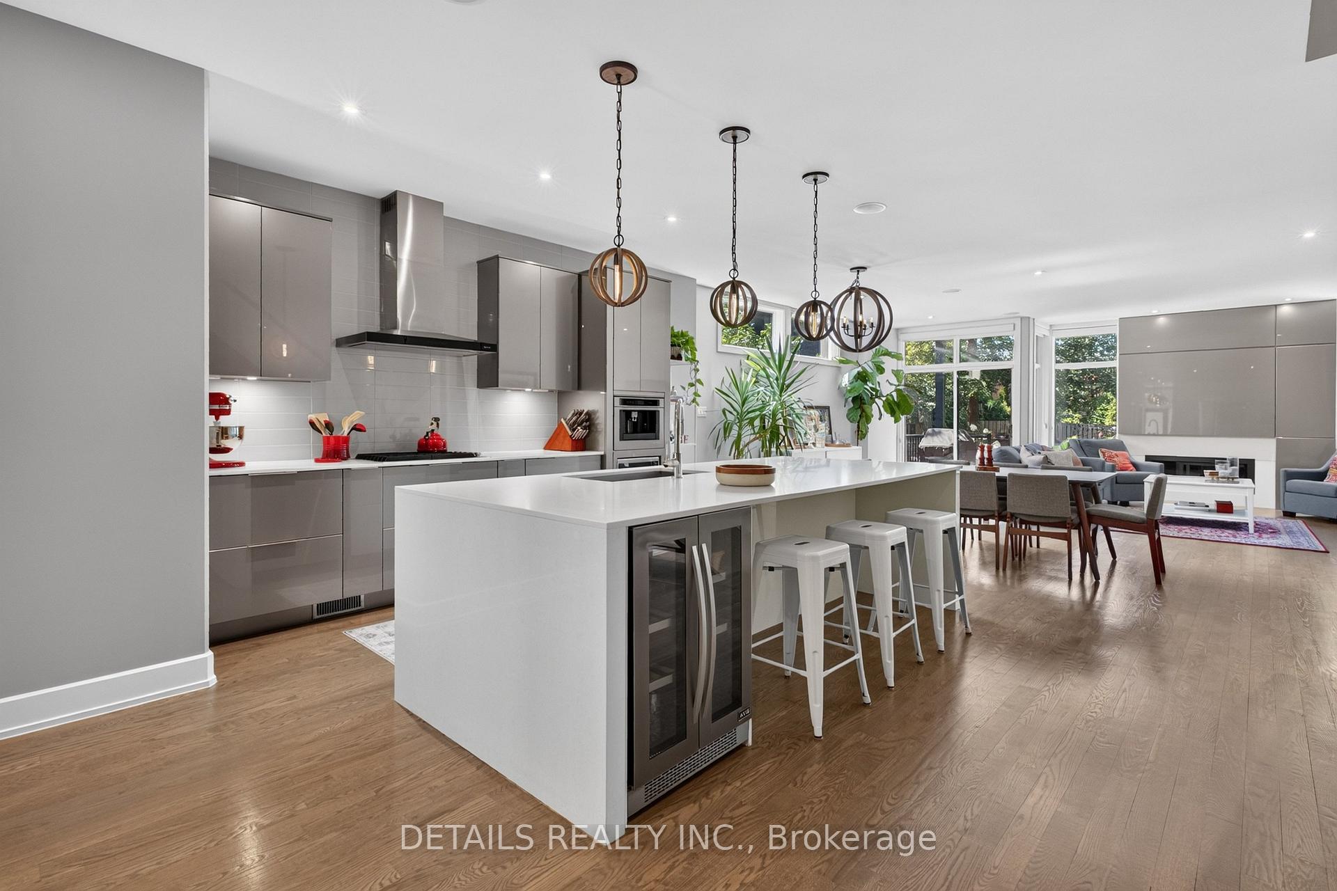 Photo 7 of 296 Kirchoffer Avenue, Ottawa, Westboro West — HOMEH