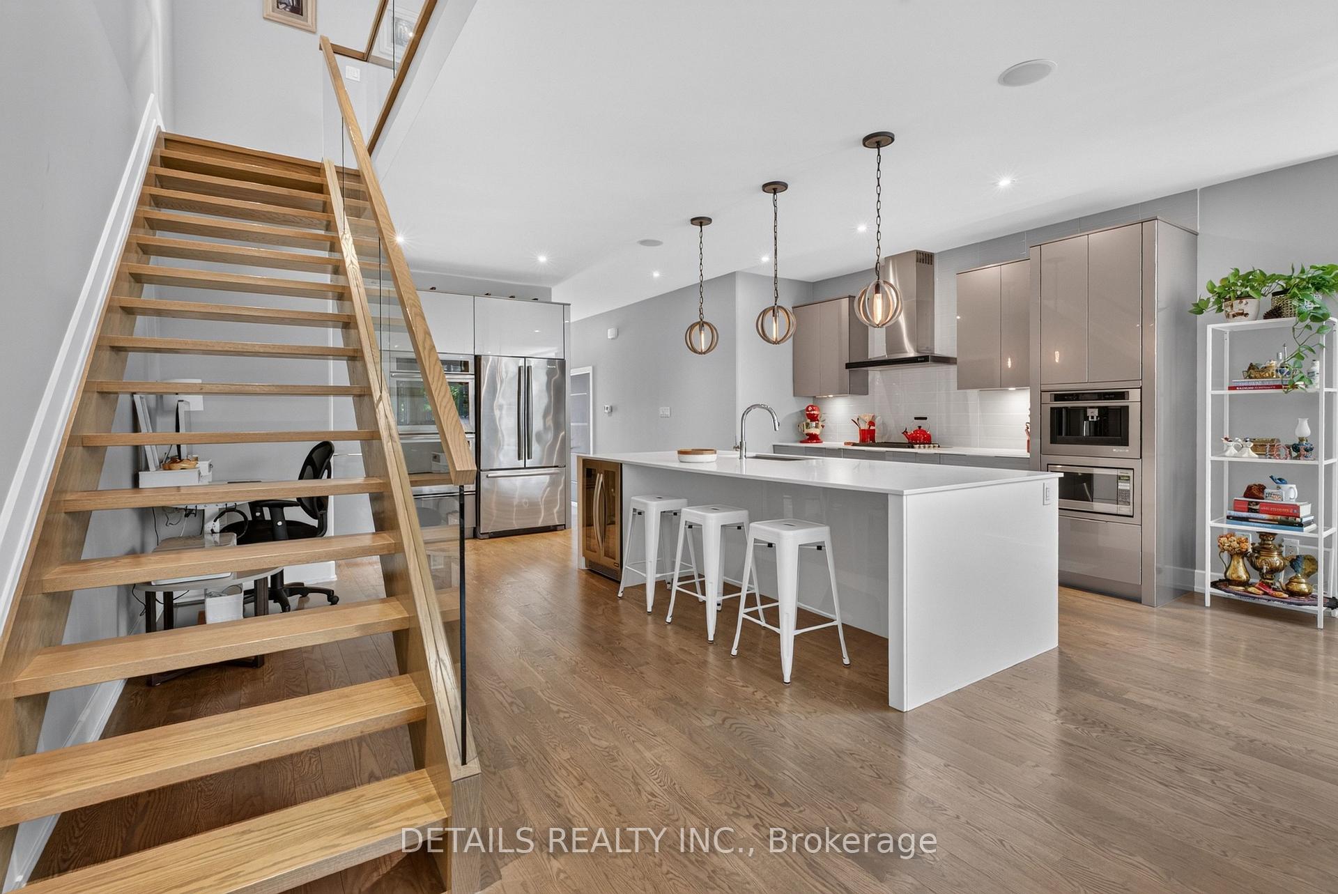 Photo 8 of 296 Kirchoffer Avenue, Ottawa, Westboro West — HOMEH