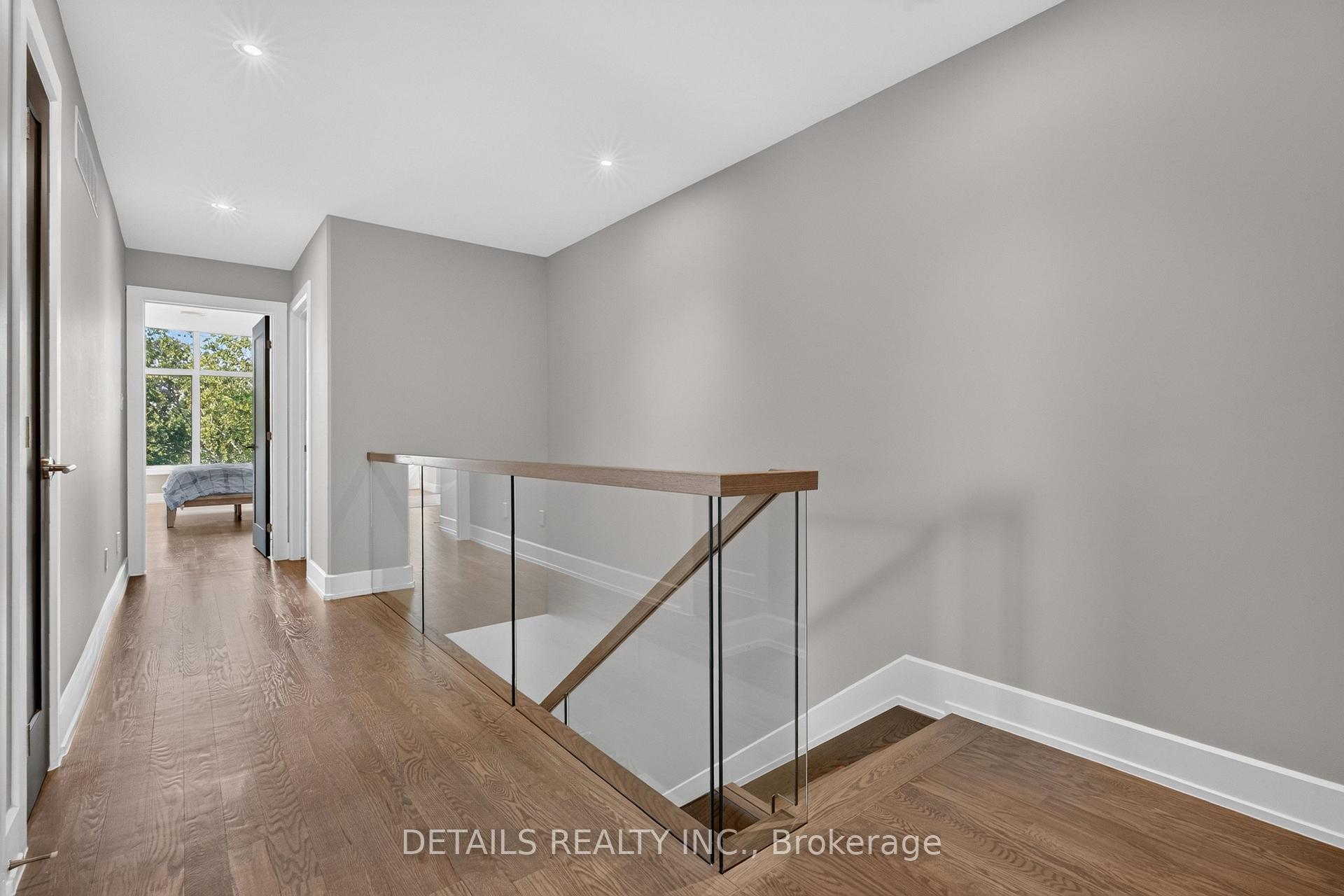 Photo 31 of 296 Kirchoffer Avenue, Ottawa, Westboro West — HOMEH