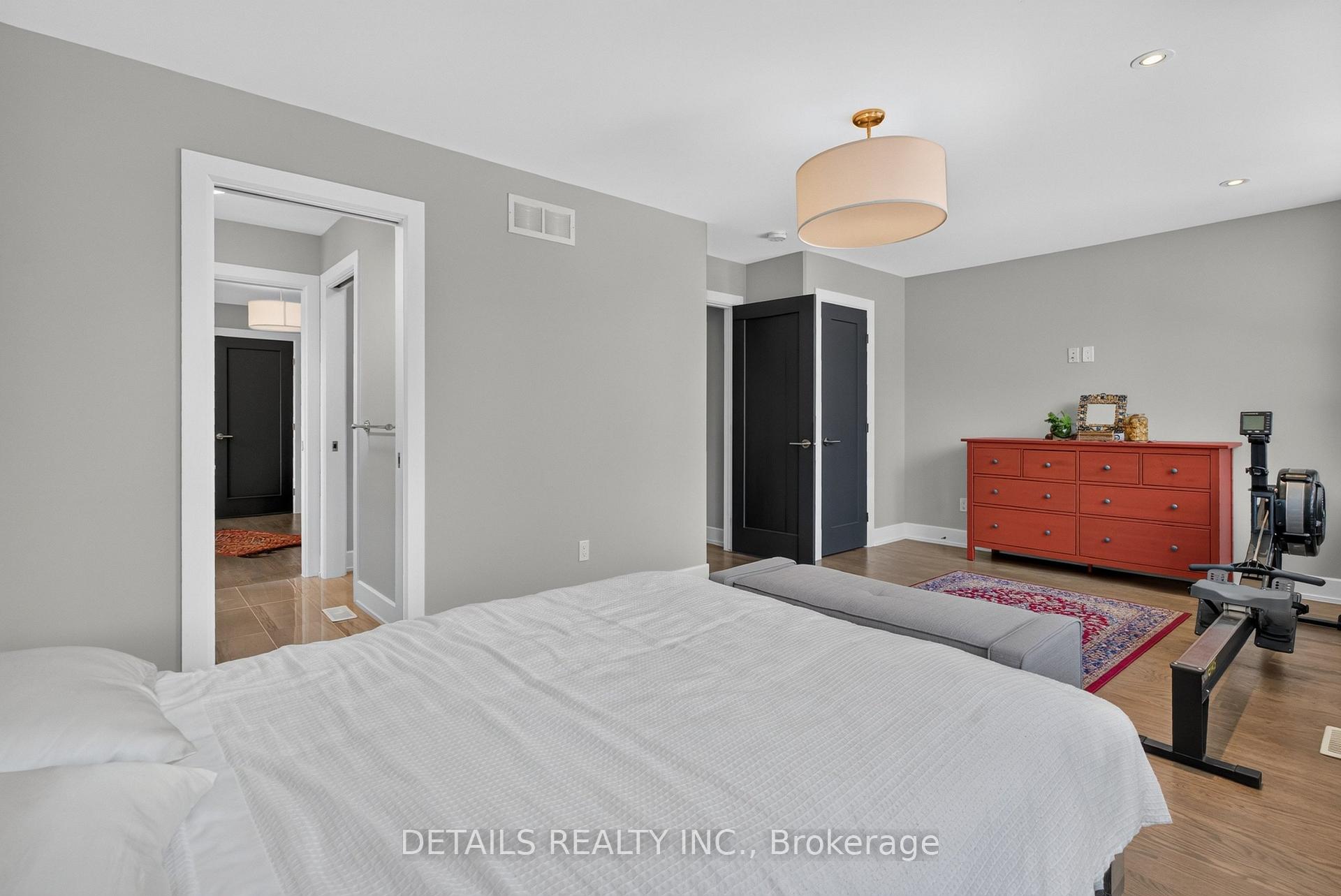 Photo 36 of 296 Kirchoffer Avenue, Ottawa, Westboro West — HOMEH