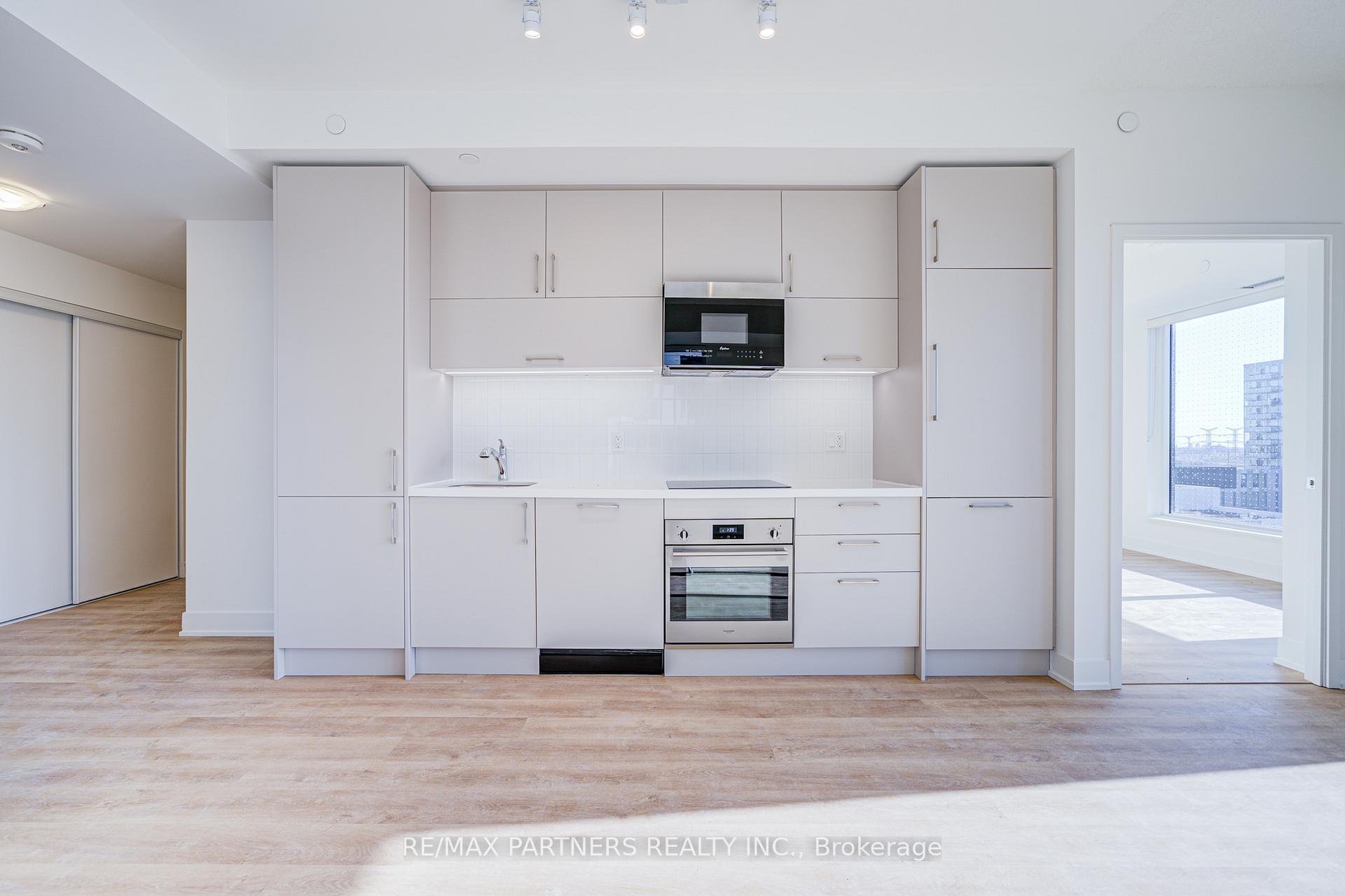 Photo 8 of Unit 1102, 38 Andre de Grasse Street, Markham, Unionville — HOMEH