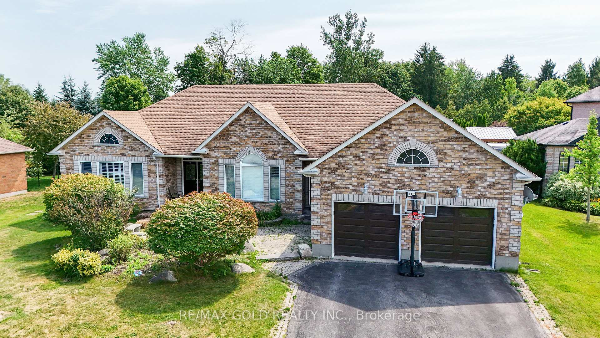 Photo 1 of 117 Delarmbro Drive, Erin — HOMEH