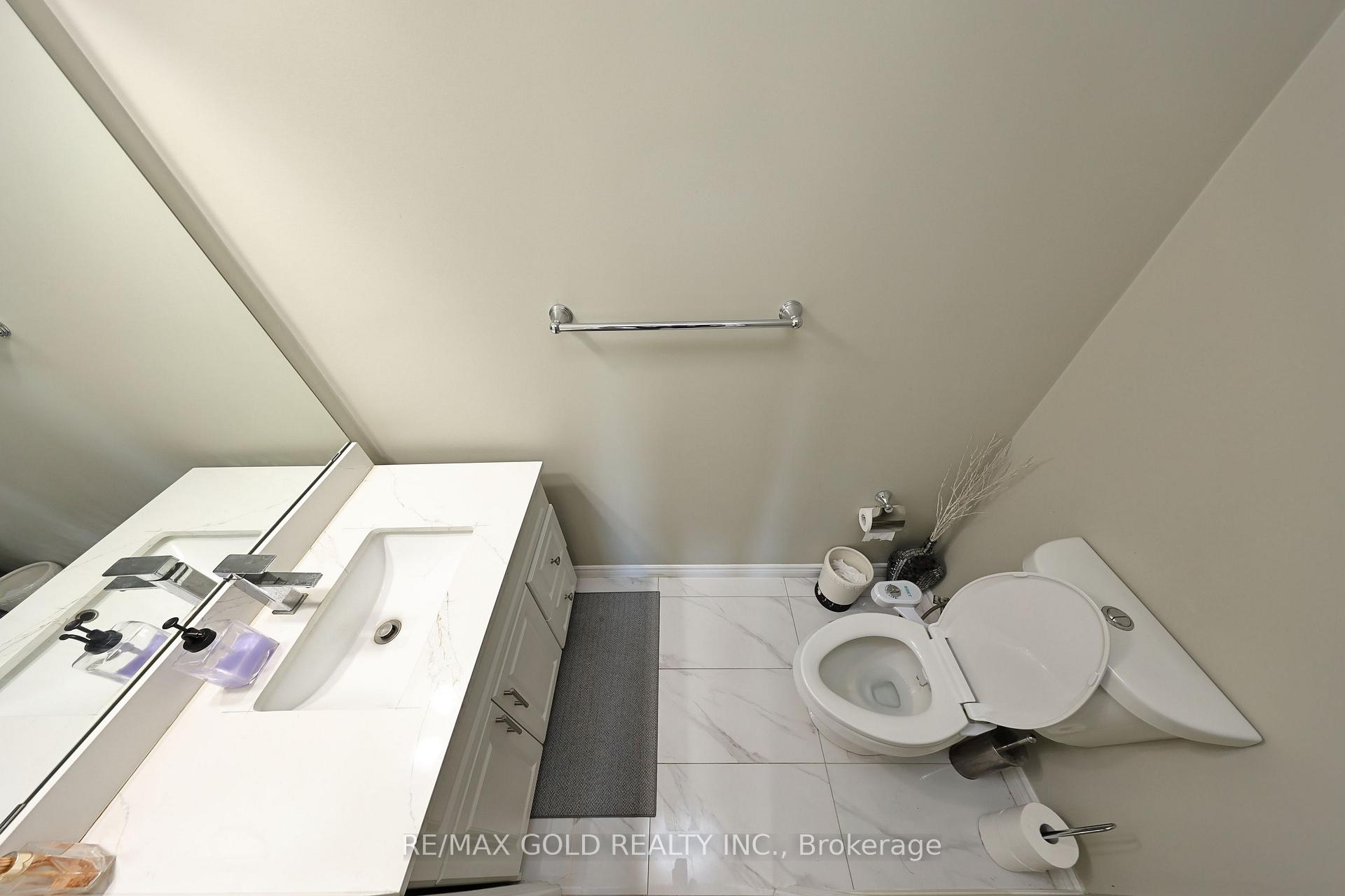 Photo 54 of 117 Delarmbro Drive, Erin — HOMEH