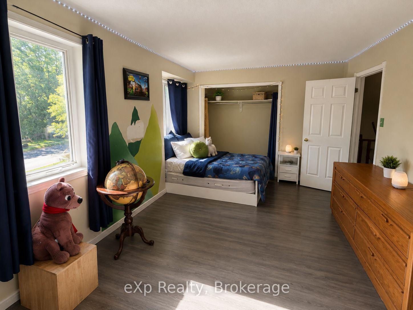 Photo 16 of 560 John Street S, Gravenhurst, Muskoka (S) — HOMEH