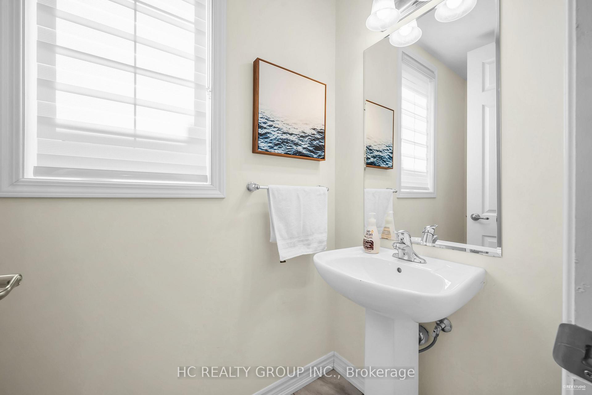 Photo 13 of 50 Faust Ridge, Vaughan, Kleinburg — HOMEH