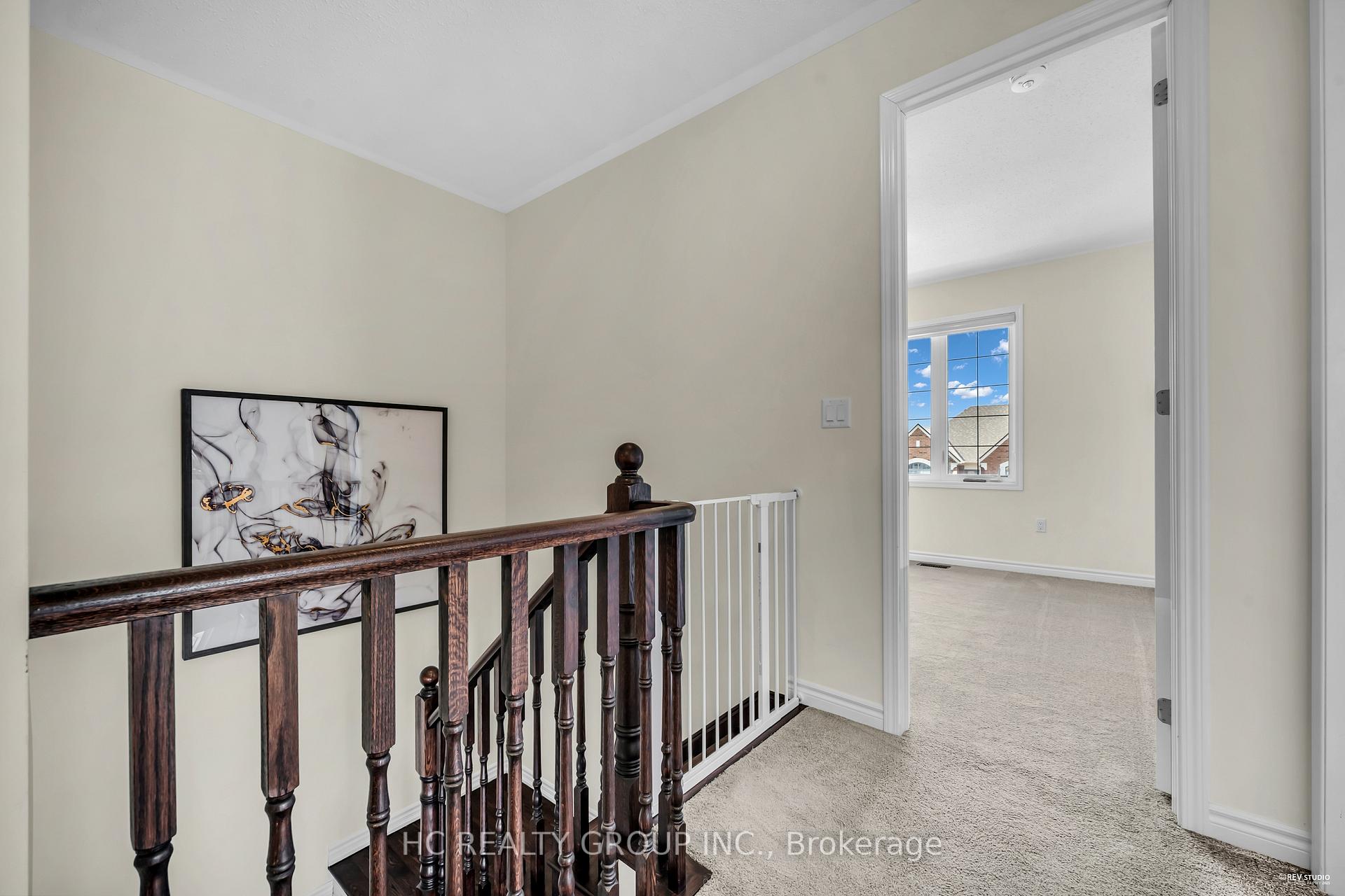 Photo 16 of 50 Faust Ridge, Vaughan, Kleinburg — HOMEH
