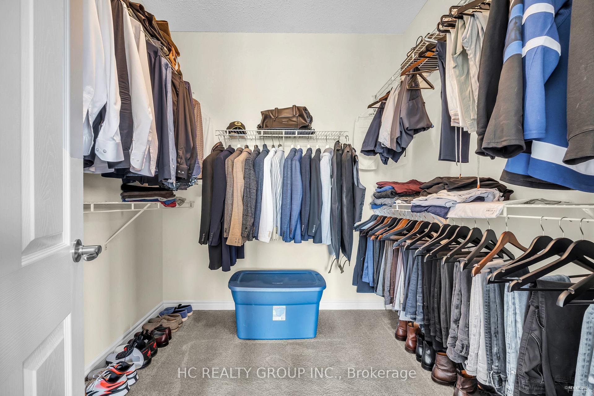 Photo 24 of 50 Faust Ridge, Vaughan, Kleinburg — HOMEH