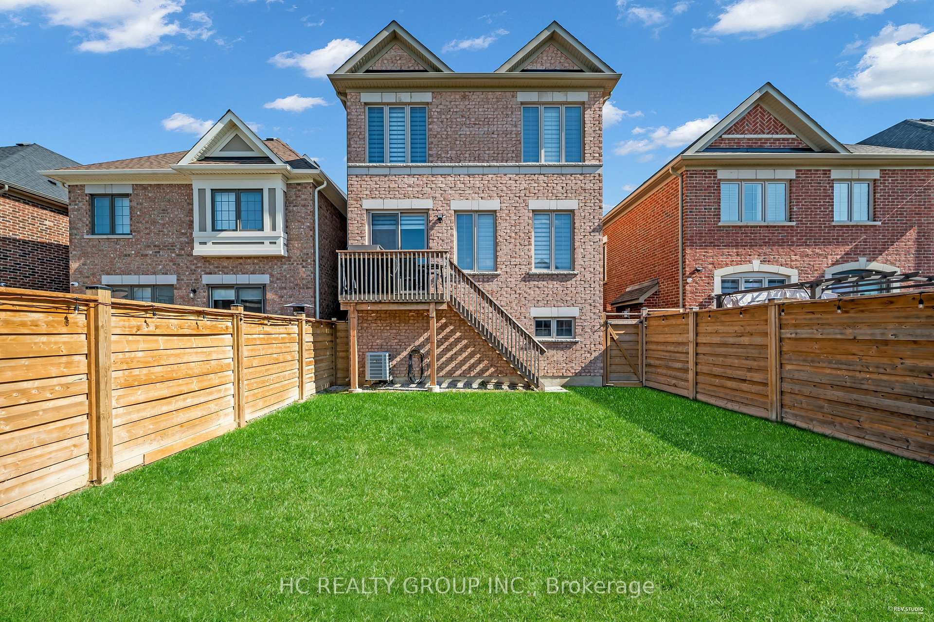 Photo 36 of 50 Faust Ridge, Vaughan, Kleinburg — HOMEH