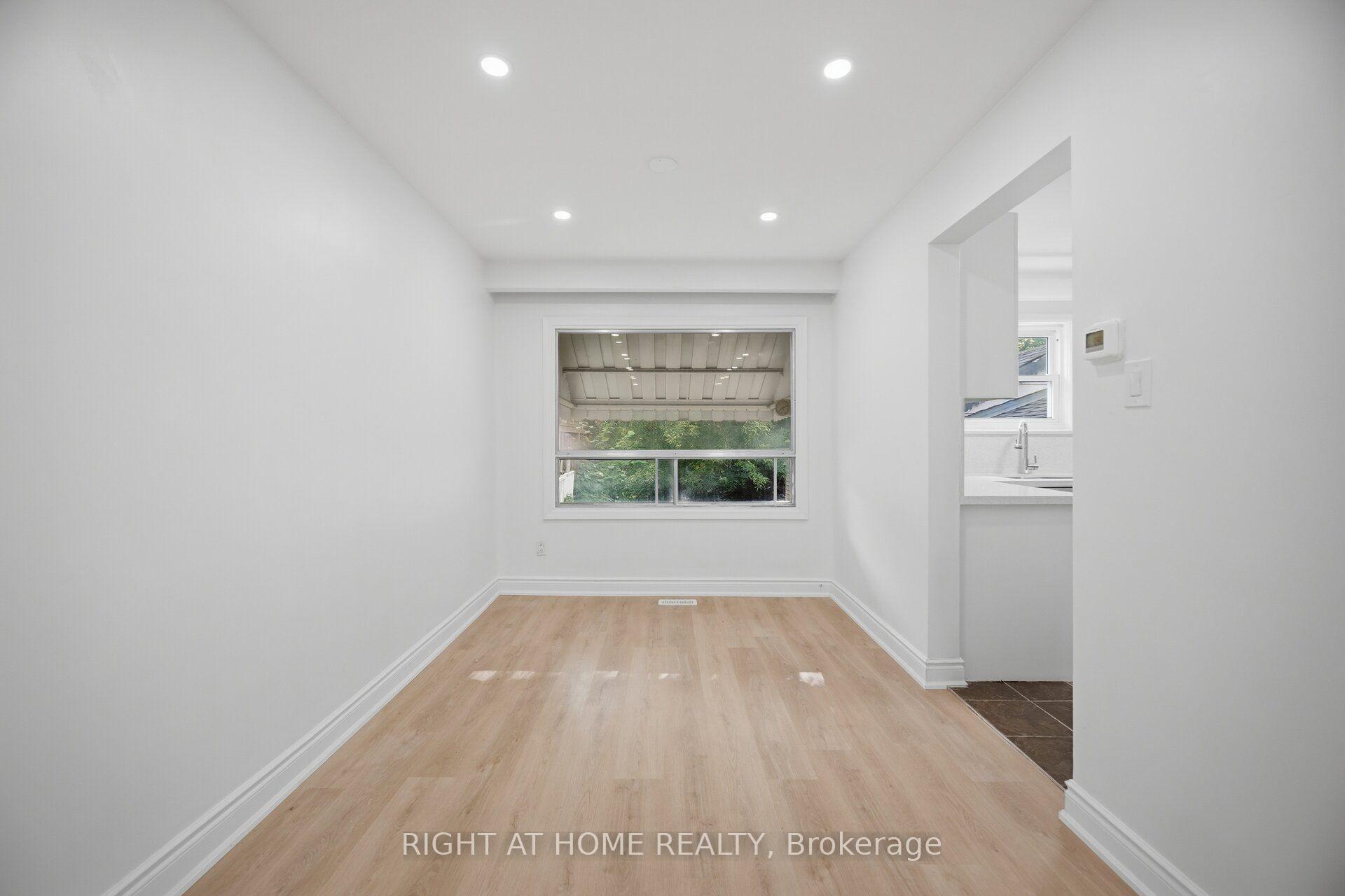 Photo 12 of 36 Rushley Drive, Scarborough, Bendale — HOMEH