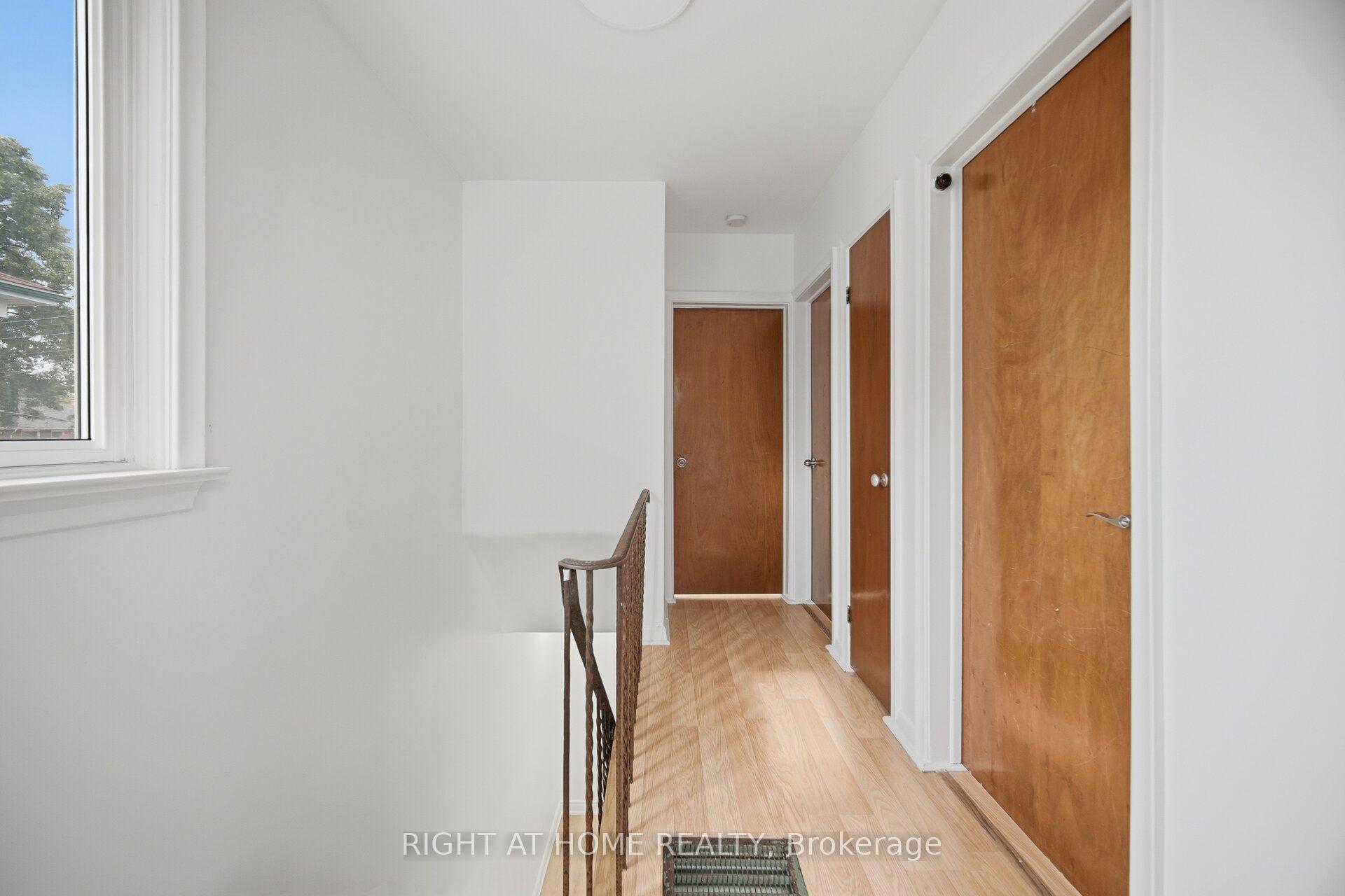 Photo 19 of 36 Rushley Drive, Scarborough, Bendale — HOMEH