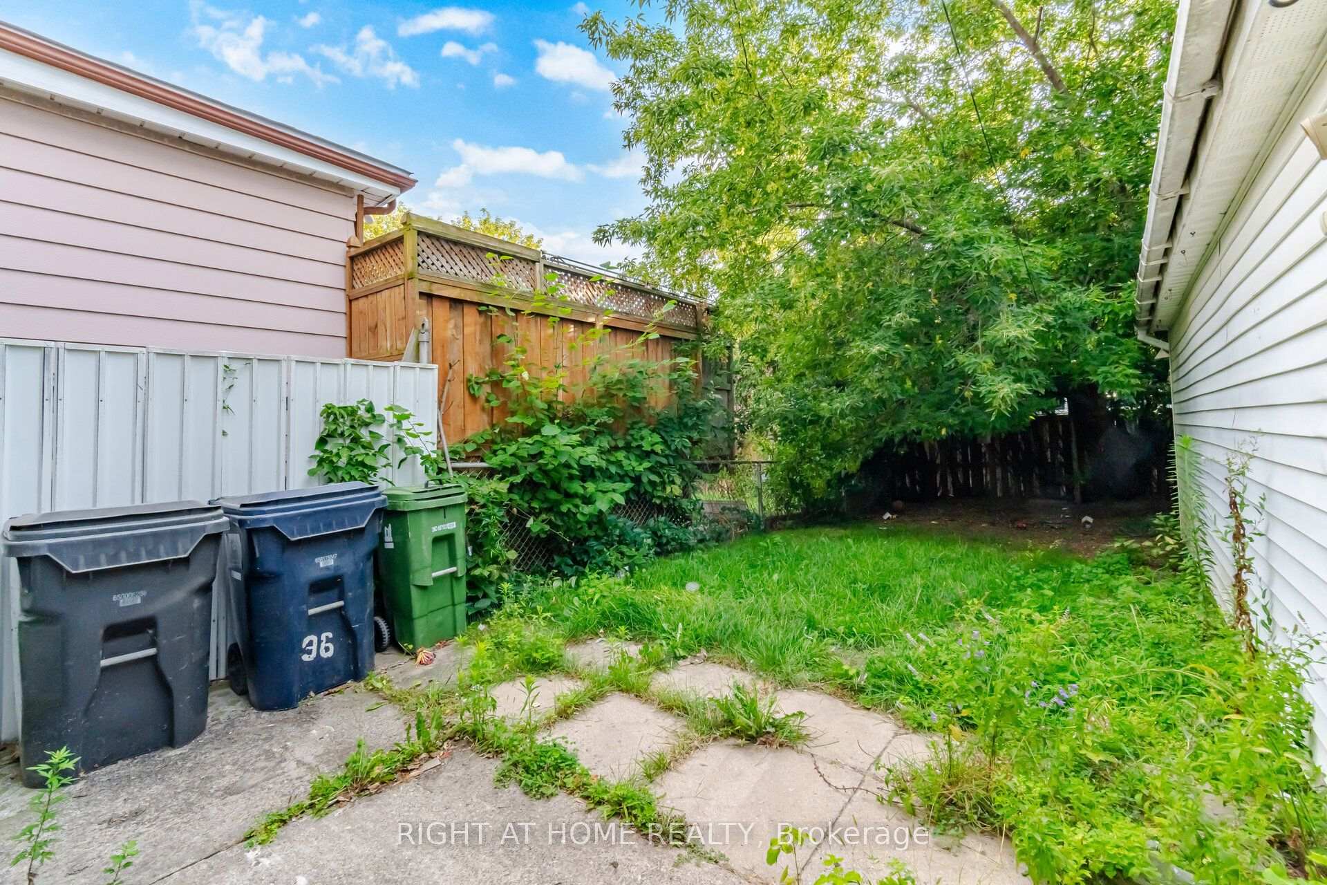 Photo 39 of 36 Rushley Drive, Scarborough, Bendale — HOMEH