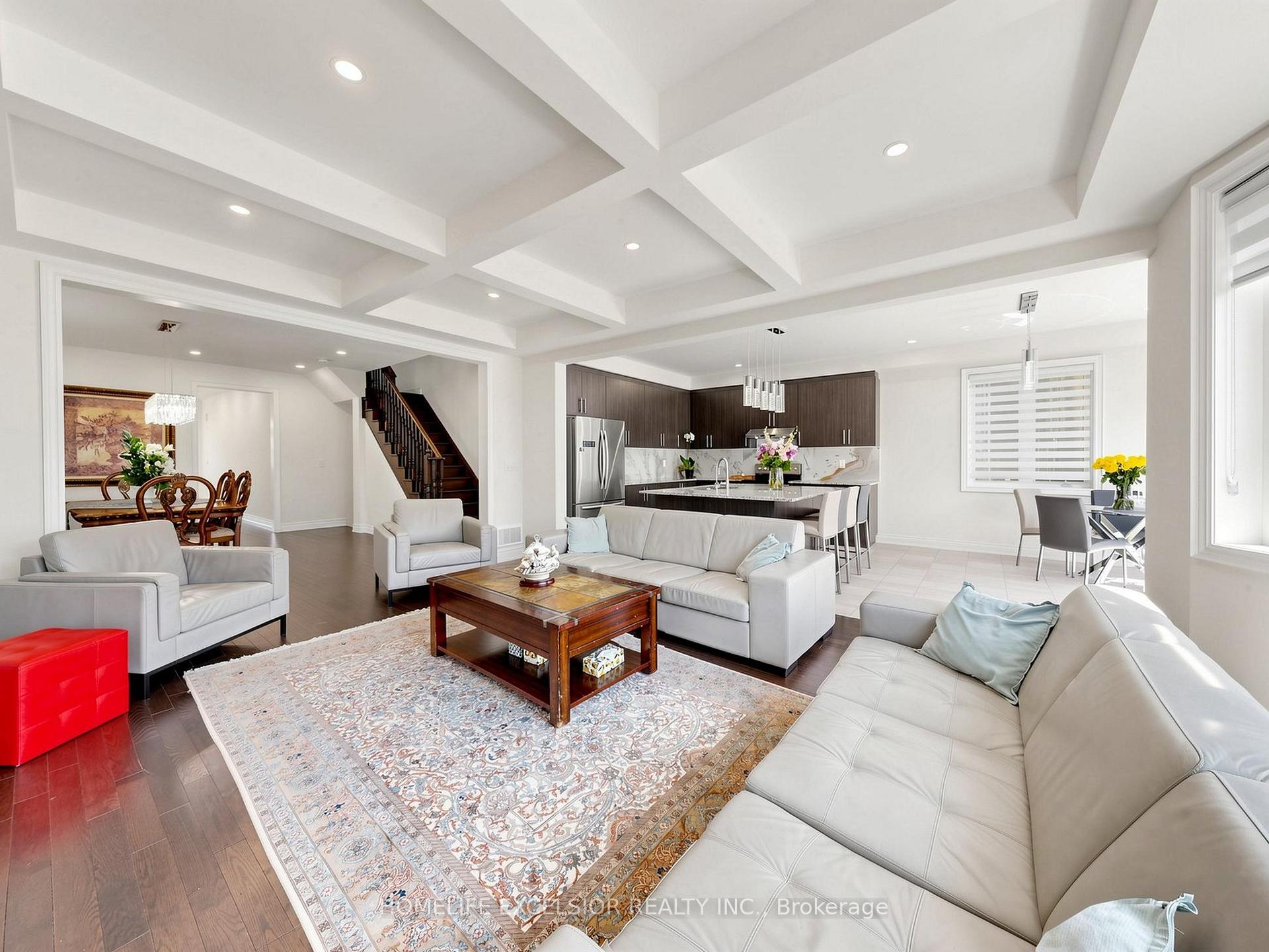 Photo 5 of 5 Manor Hampton Street, East Gwillimbury, Sharon — HOMEH