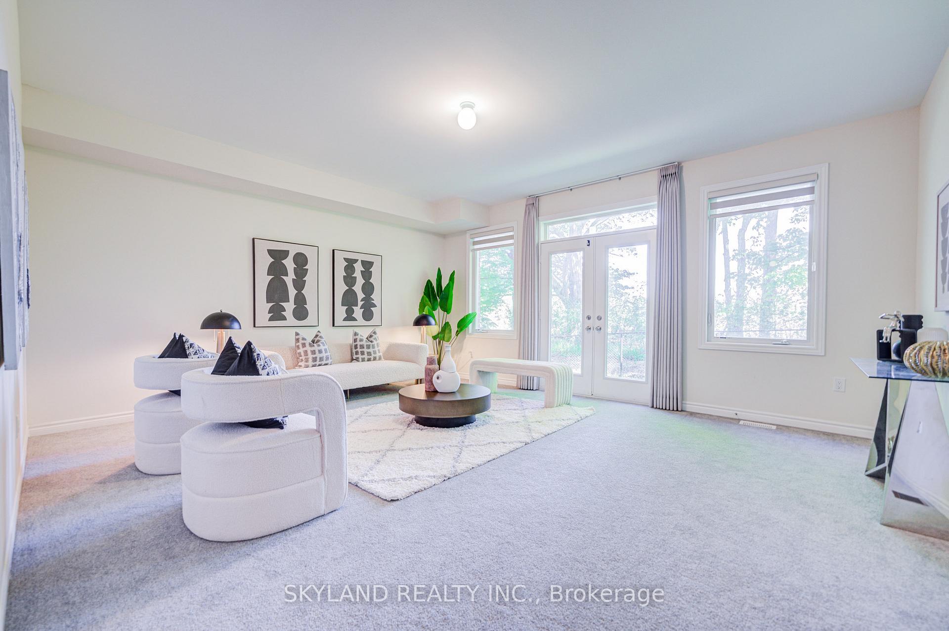 Photo 3 of 66 Puisaya Drive, Richmond Hill, Rural Richmond Hill — HOMEH